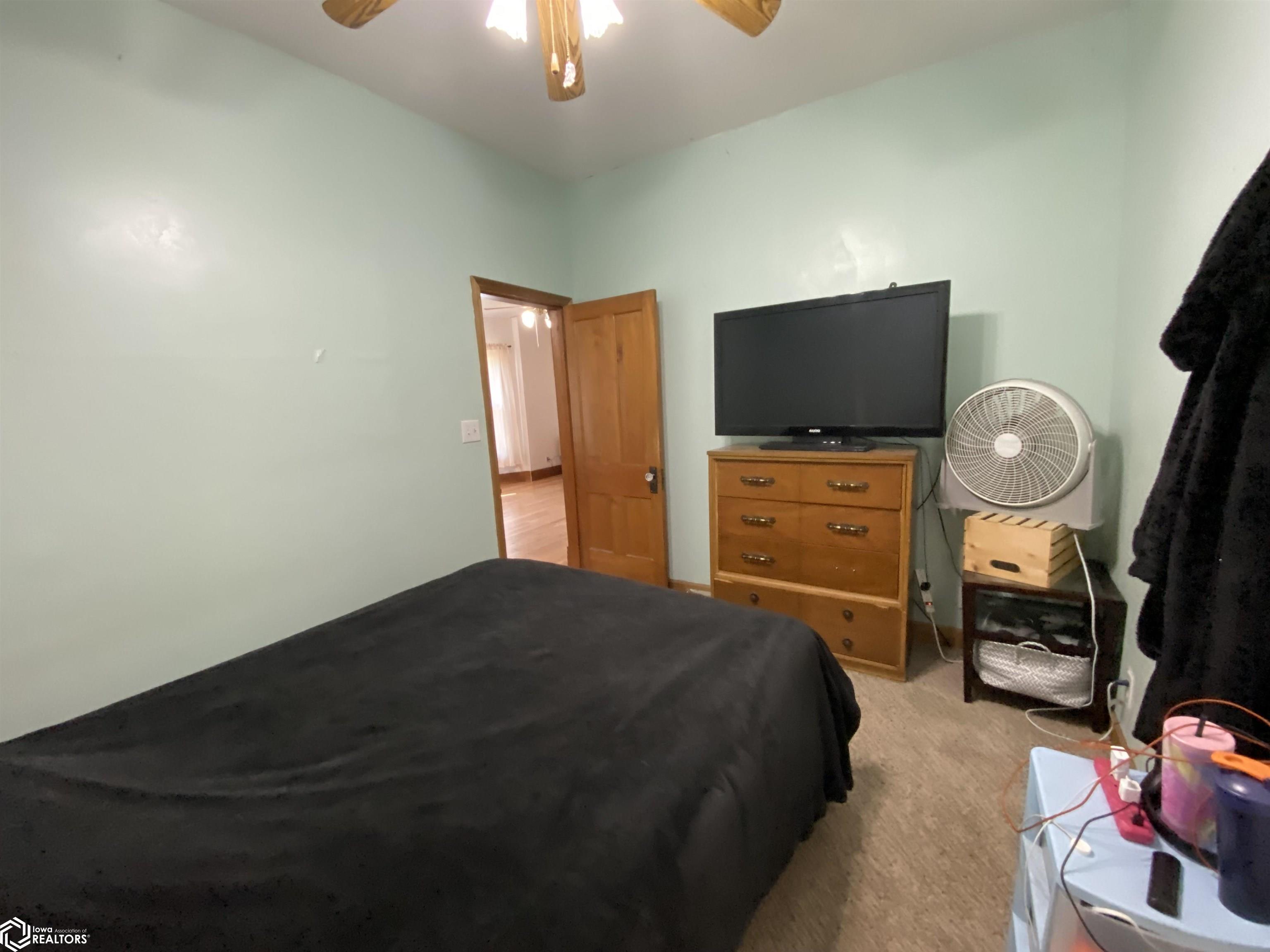 1133 Leebrick, Burlington, Iowa 52601, 3 Bedrooms Bedrooms, ,1 BathroomBathrooms,Single Family,For Sale,Leebrick,6316308