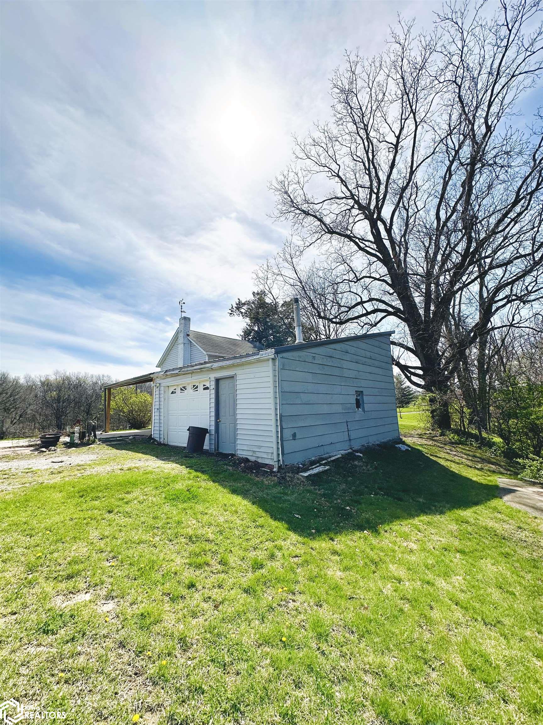 2766 St Hwy 96, Niota, Illinois 62358, 2 Bedrooms Bedrooms, ,1 BathroomBathrooms,Single Family,For Sale,St Hwy 96,6316334