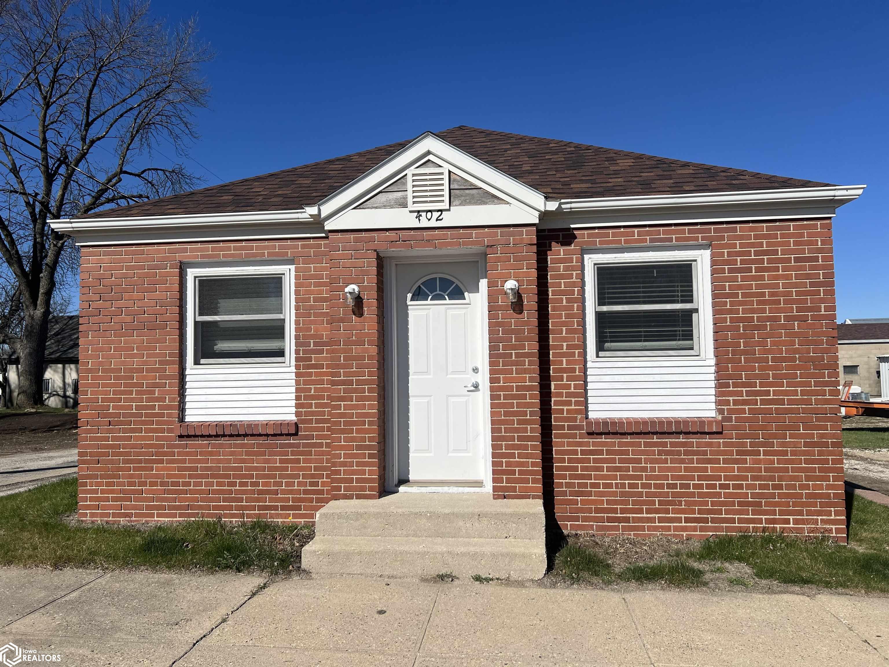 402 4th St., Livermore, Iowa 50558, ,1 BathroomBathrooms,Single Family,For Sale,4th St.,6316415