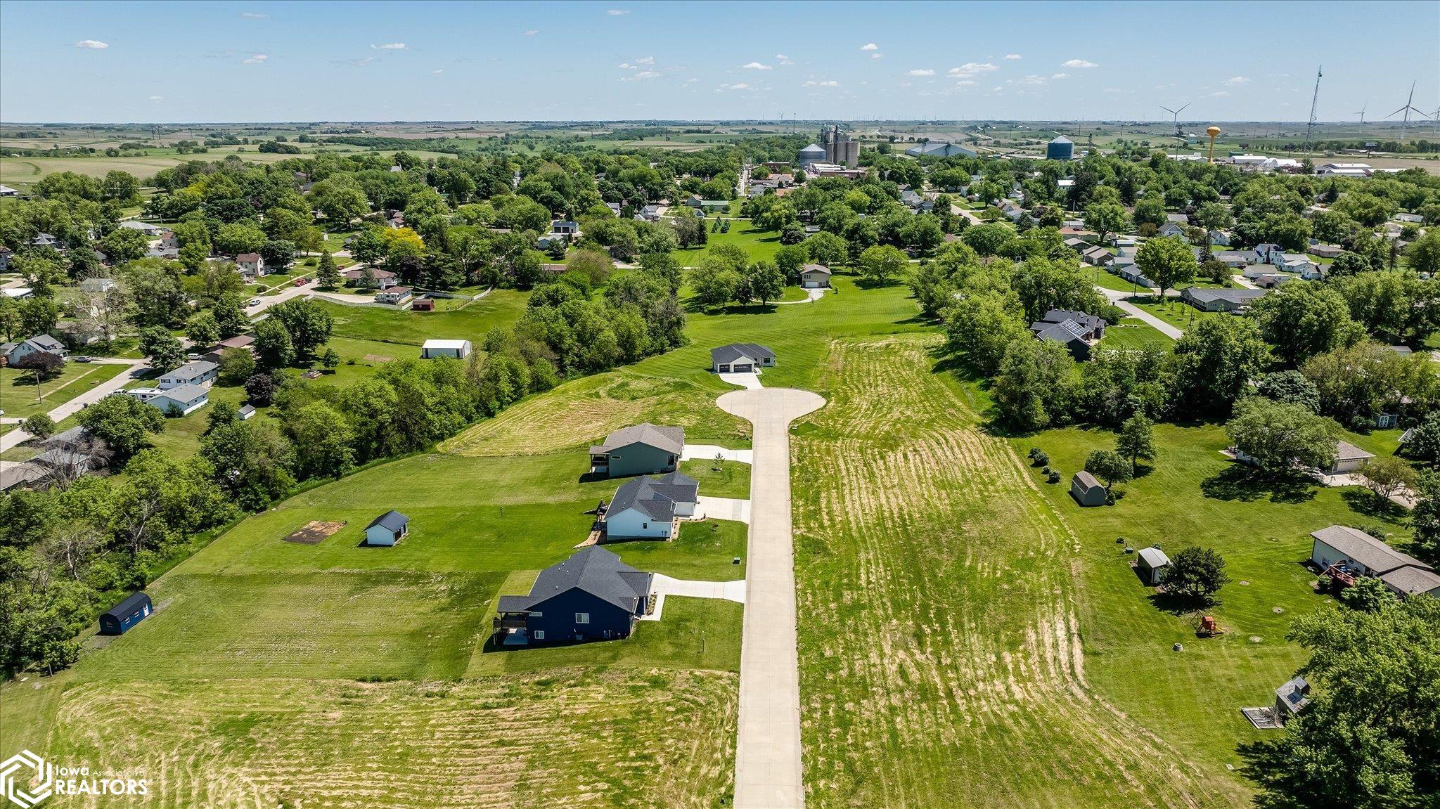 1007 Madison Drive, Adair, Iowa image 7