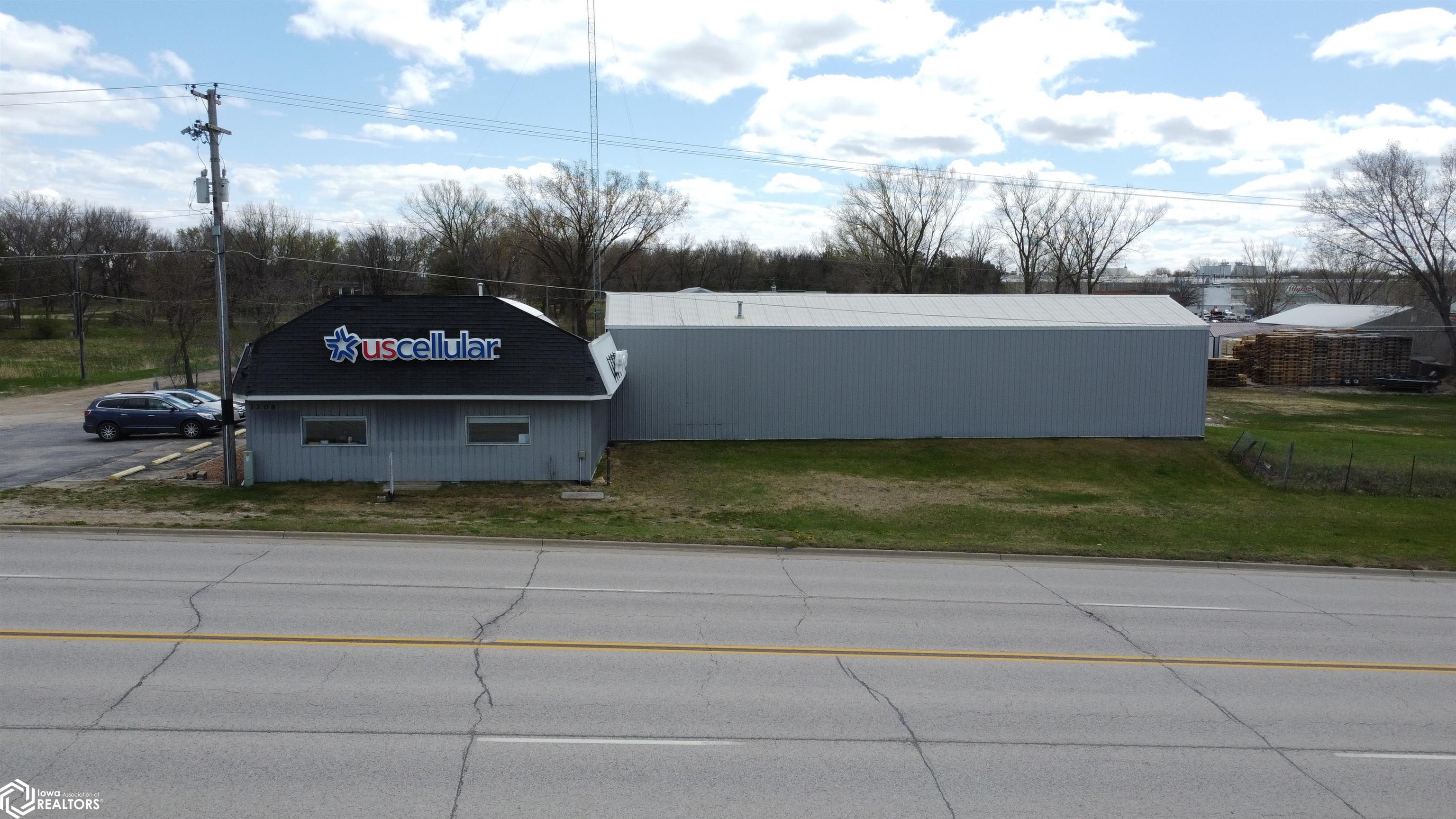 1308 Highway 18, Algona, Iowa 50511, ,Commercial (5+ Units),For Sale,Highway 18,6316588