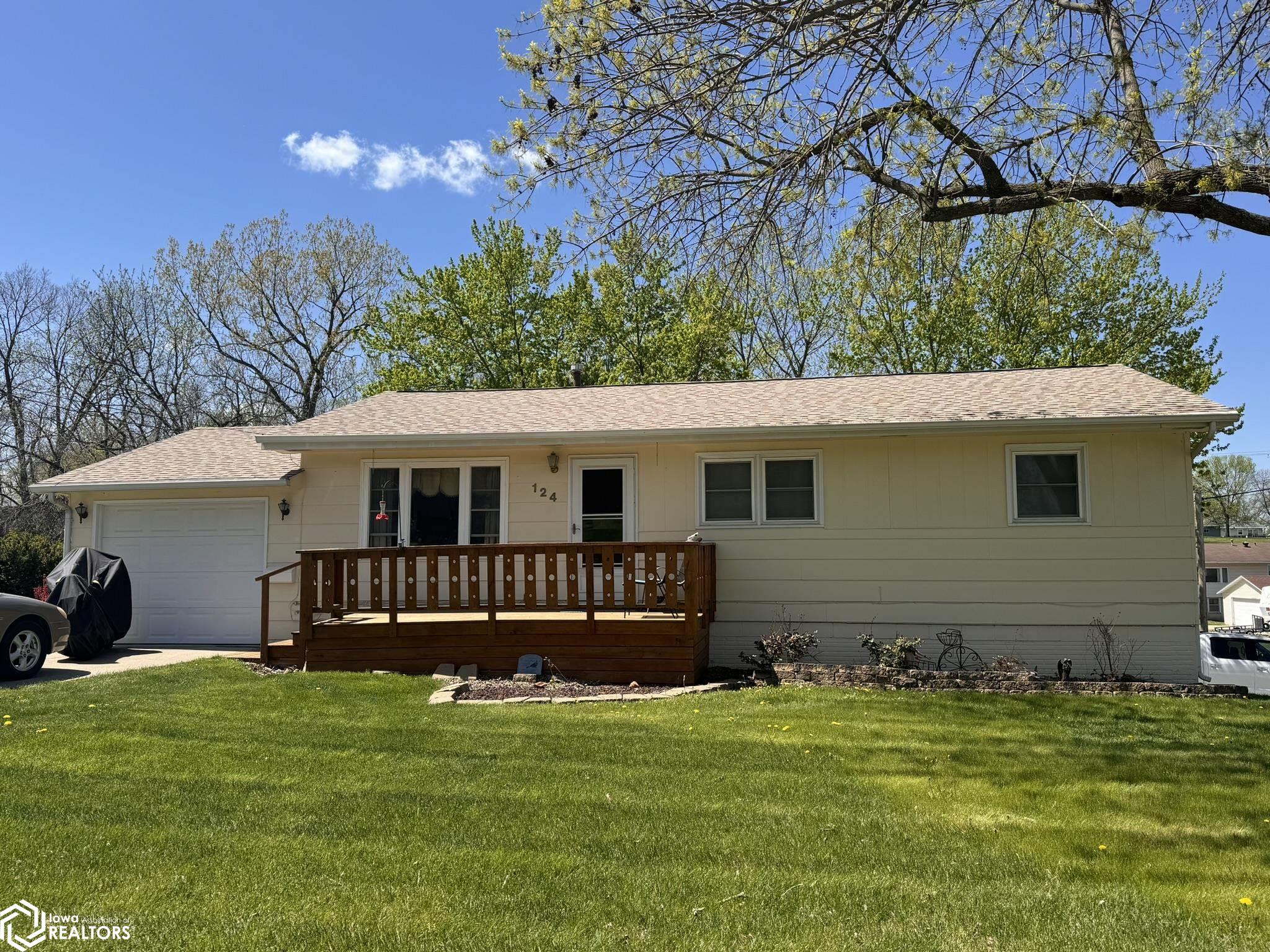 124 Lincoln, Osceola, Iowa 50213, 3 Bedrooms Bedrooms, ,1 BathroomBathrooms,Single Family,For Sale,Lincoln,6316671