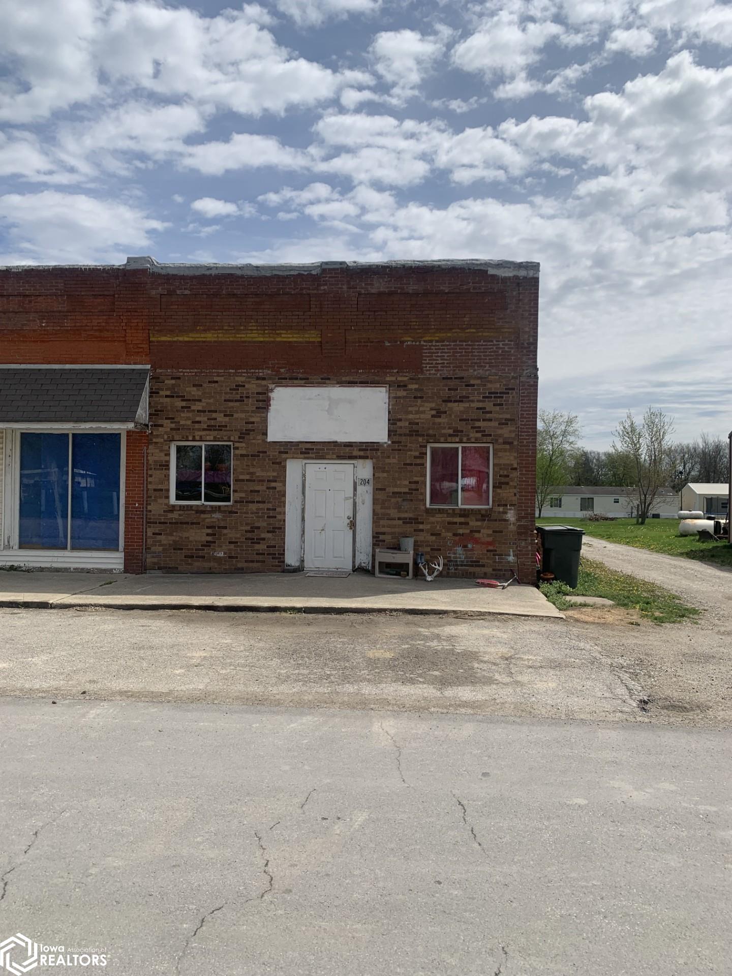 204 4Th, Decatur City, Iowa 50067, ,Commercial (5+ Units),For Sale,4Th,6316682