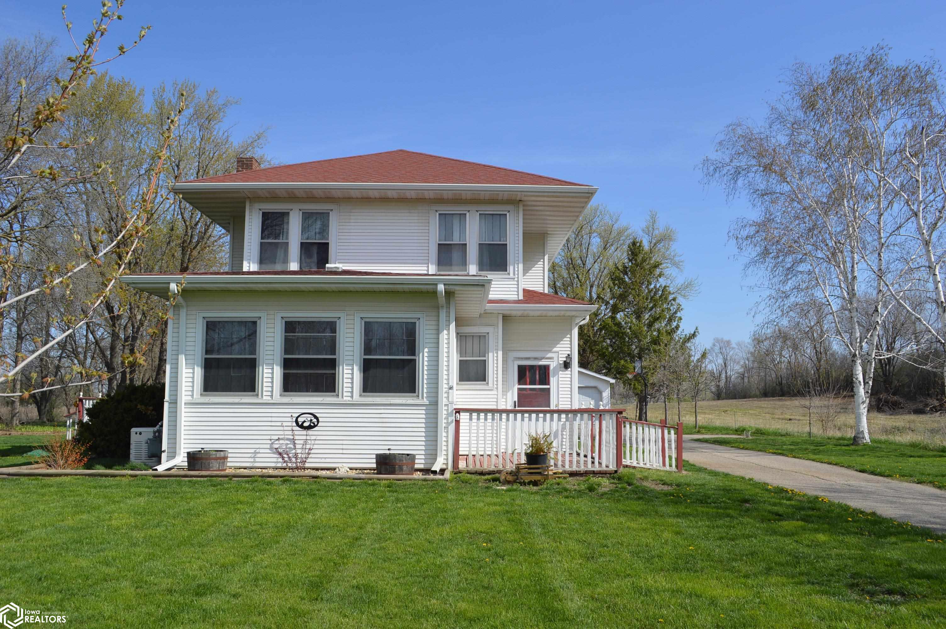 3610 Main, Clear Lake, Iowa 50428, 3 Bedrooms Bedrooms, ,2 BathroomsBathrooms,Single Family,For Sale,Main,6316696