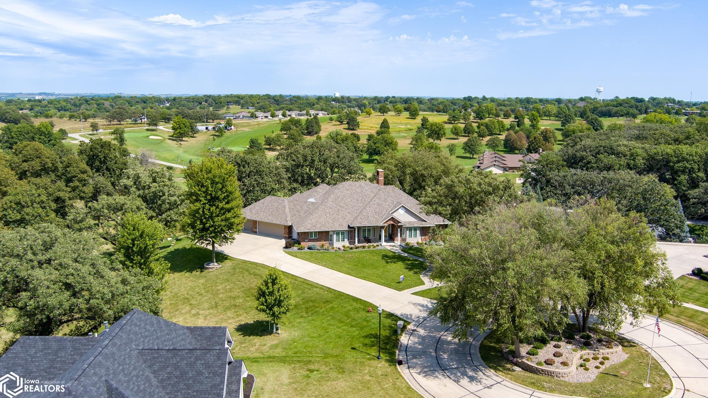 2504 Country Oaks Drive, Atlantic, Iowa image 2