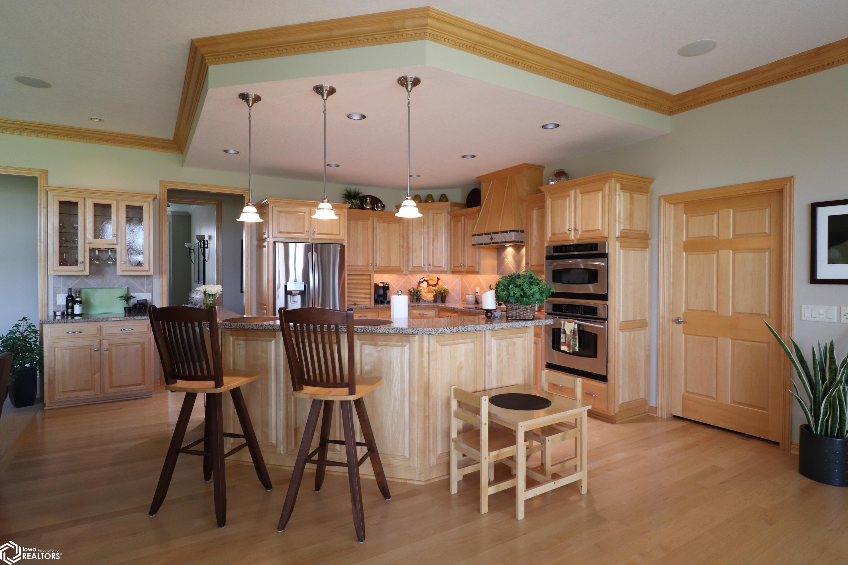 2504 Country Oaks Drive, Atlantic, Iowa image 25