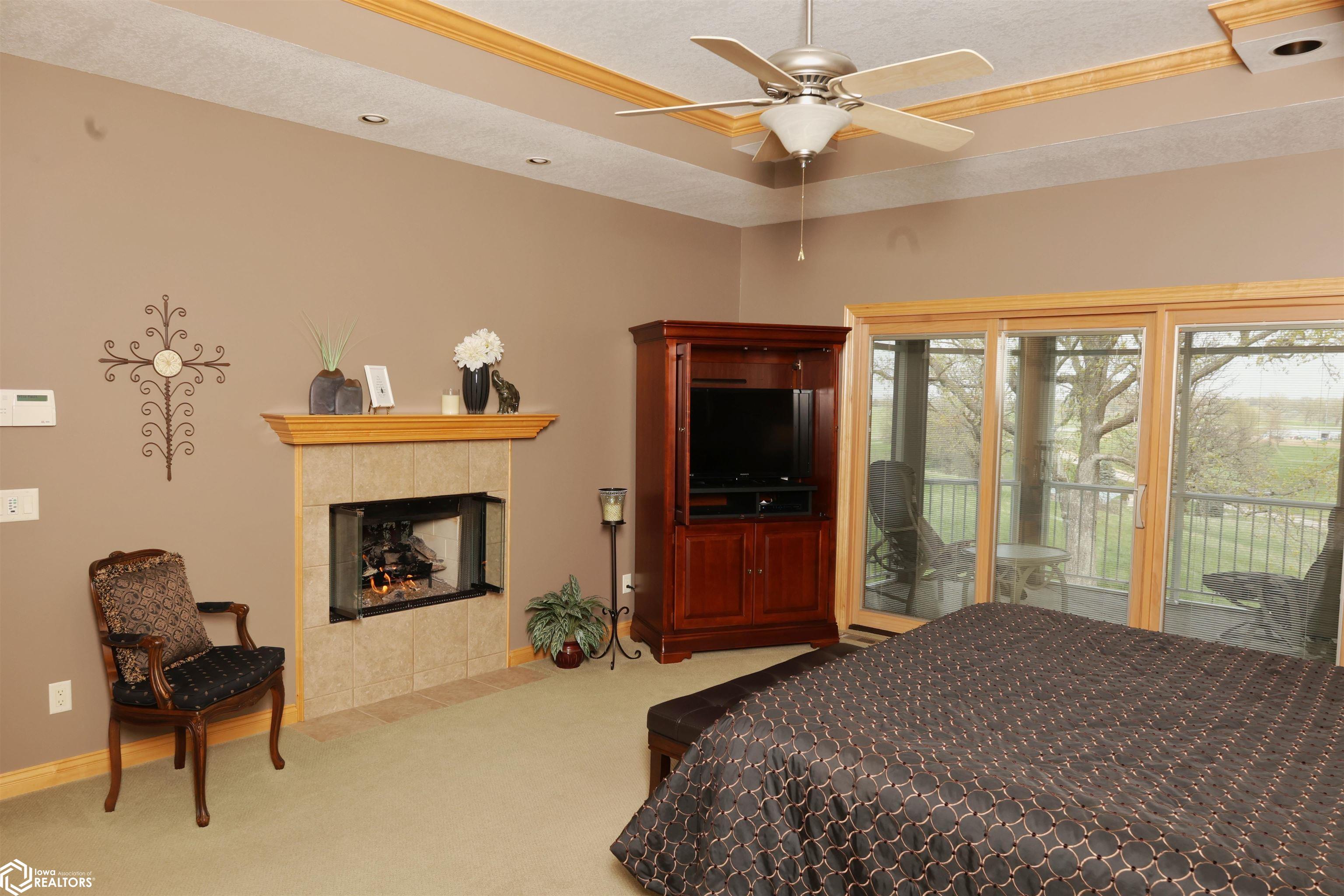 2504 Country Oaks Drive, Atlantic, Iowa image 37