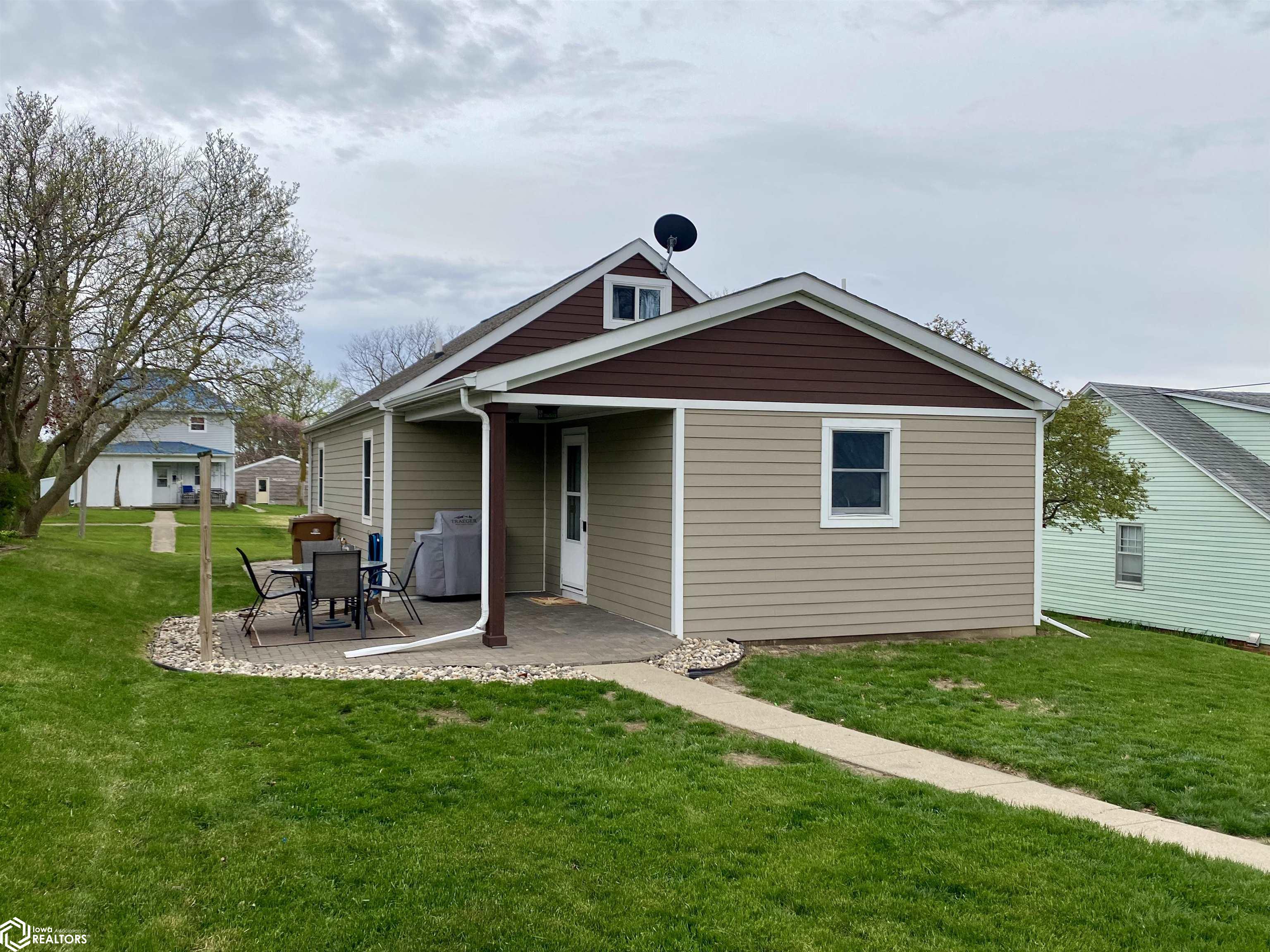 608 Division, Audubon, Iowa 50025, 4 Bedrooms Bedrooms, ,1 BathroomBathrooms,Single Family,For Sale,Division,6316752