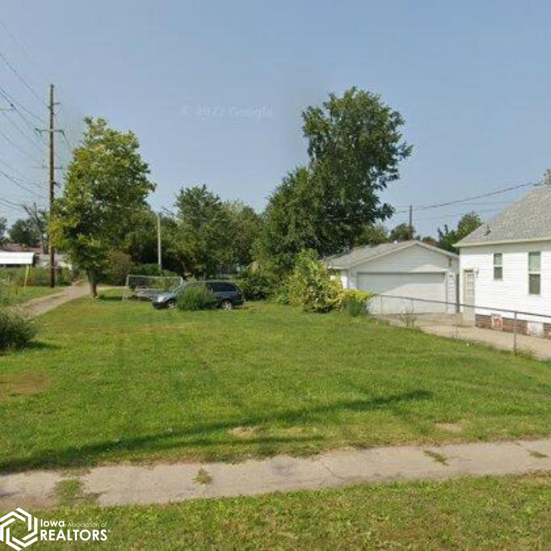108 7th, Marshalltown, Iowa 50158, ,Lots & Land,For Sale,7th,6316955