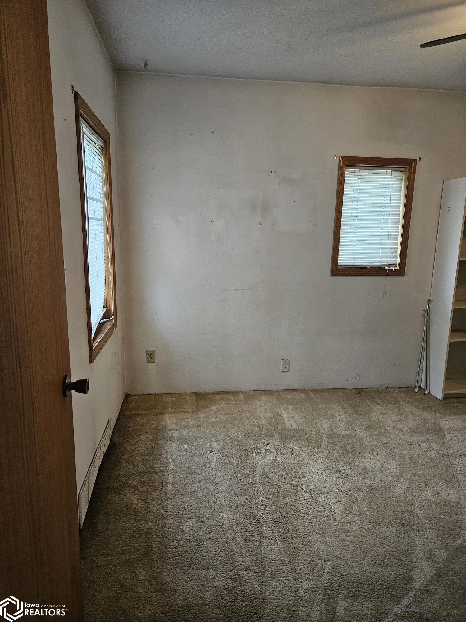 522 S Adella Street, Ottumwa, Iowa image 10