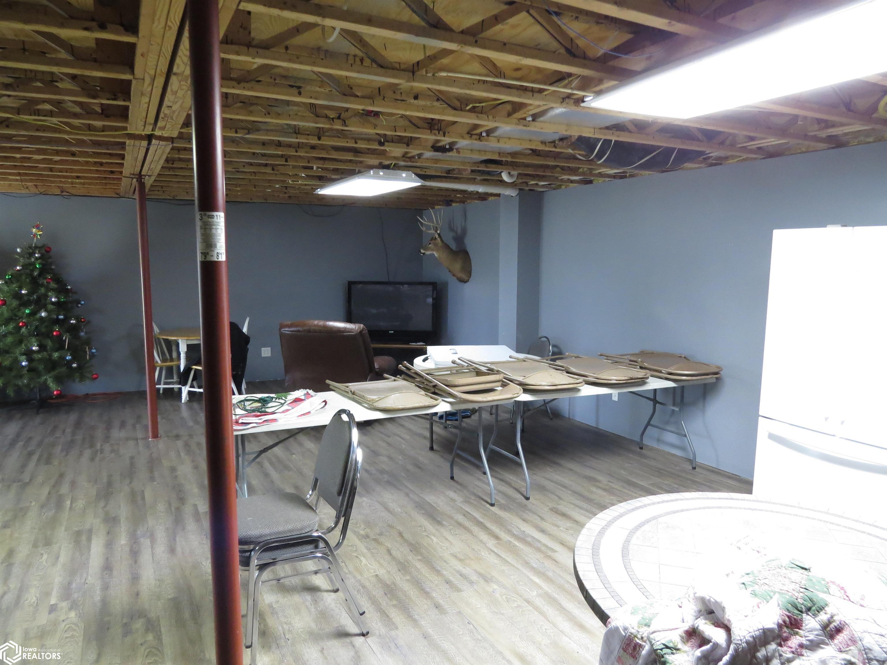 5176 Highway 63, Montezuma, Iowa image 31