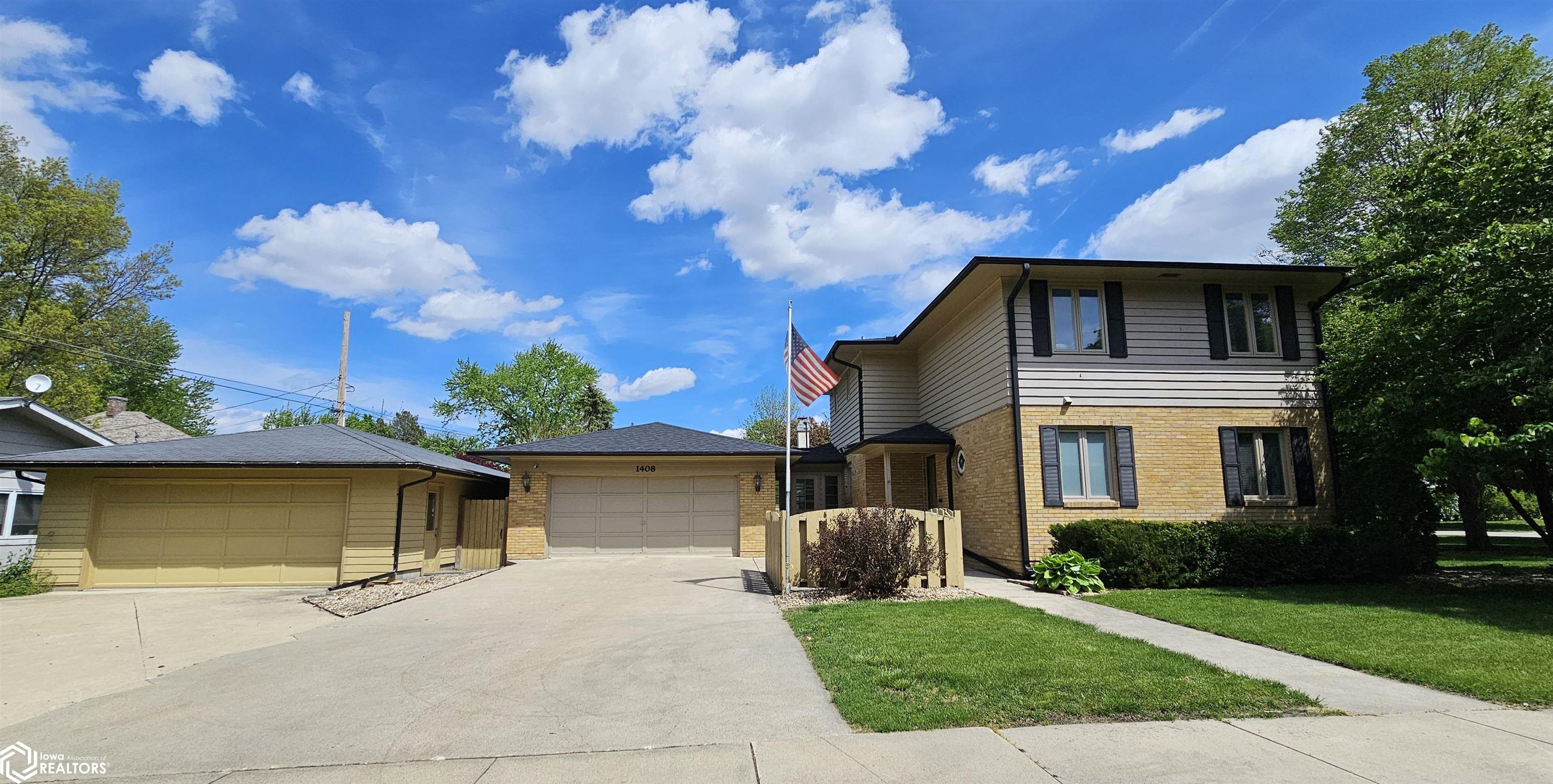 1408 GROVE STREET, WEBSTER CITY, IA 50595 Abens Realty