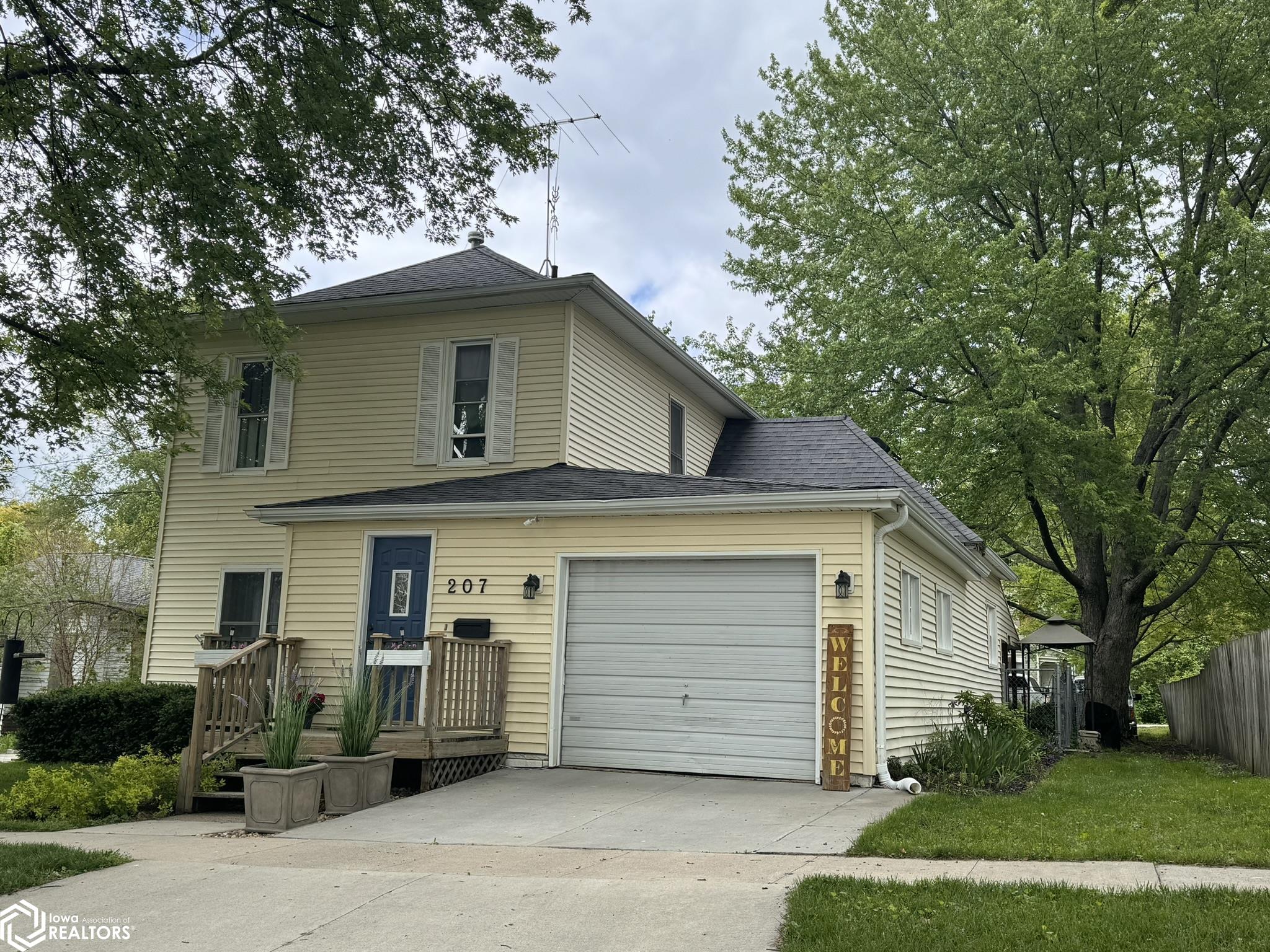 207 S Temple Street, Osceola, Iowa 50213, 3 Bedrooms Bedrooms, ,2 BathroomsBathrooms,Single Family,For Sale,Temple,6317229