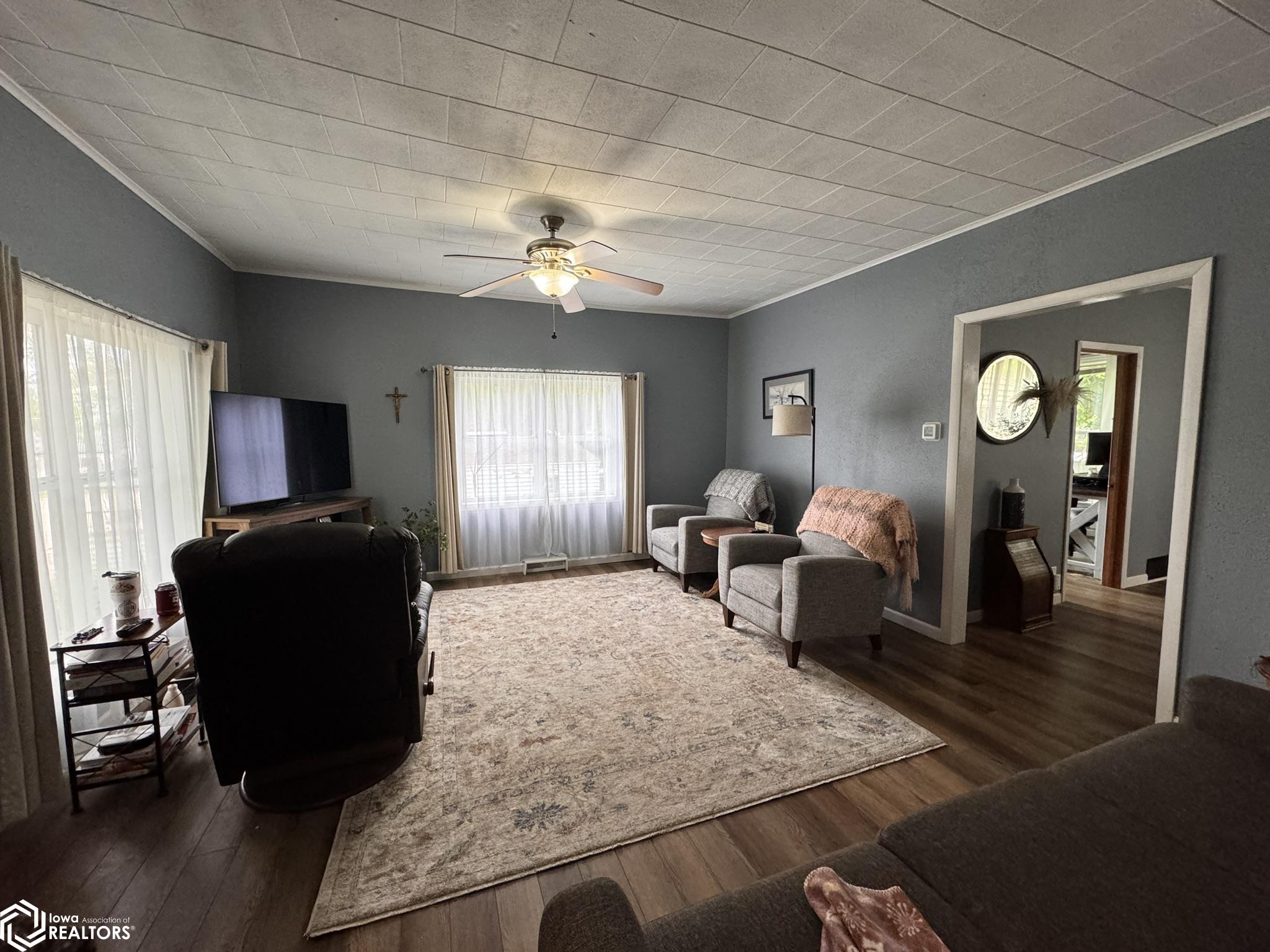 207 S Temple Street, Osceola, Iowa 50213, 3 Bedrooms Bedrooms, ,2 BathroomsBathrooms,Single Family,For Sale,Temple,6317229