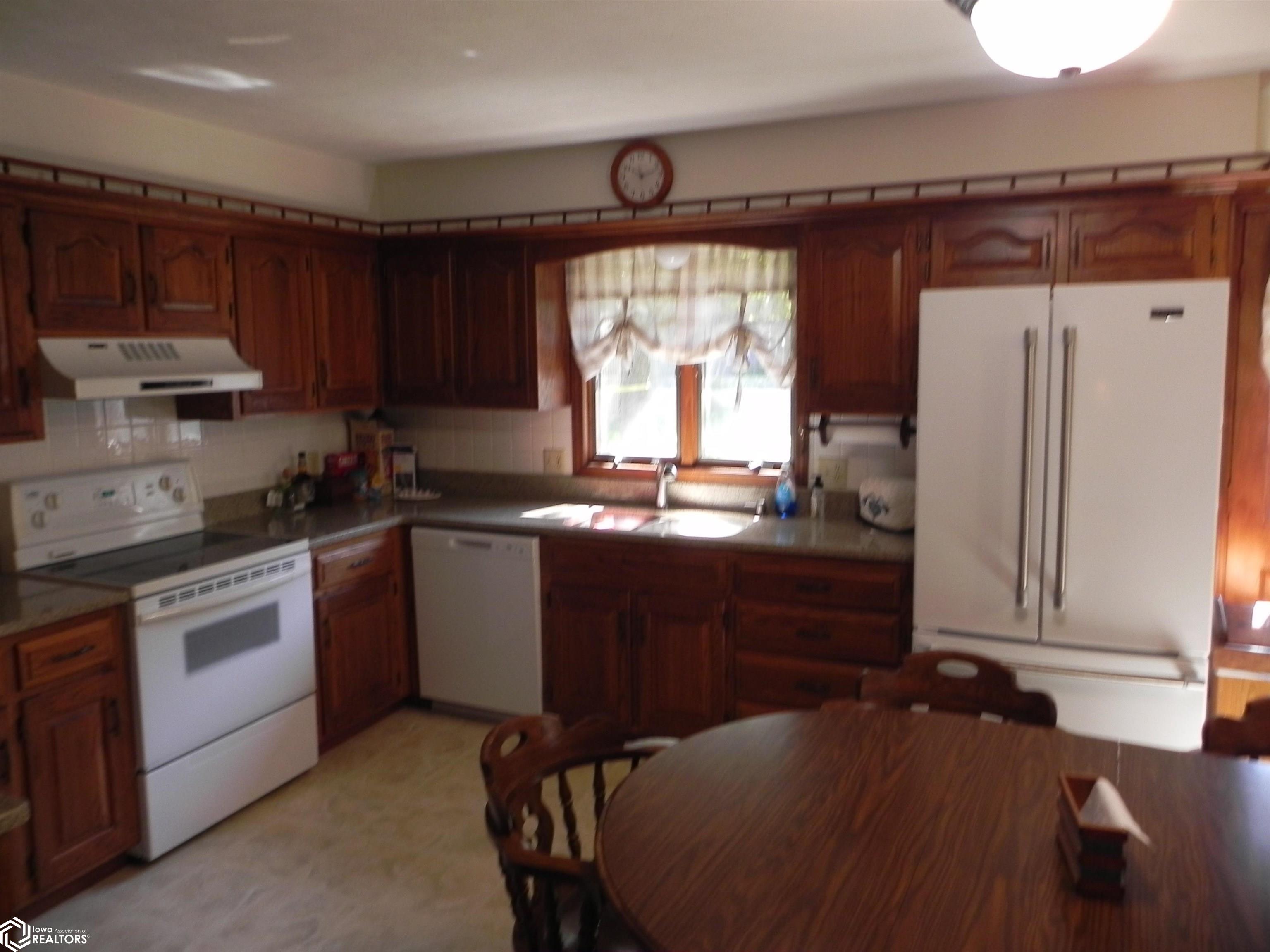 504 Jefferson Street, Bedford, Iowa image 16