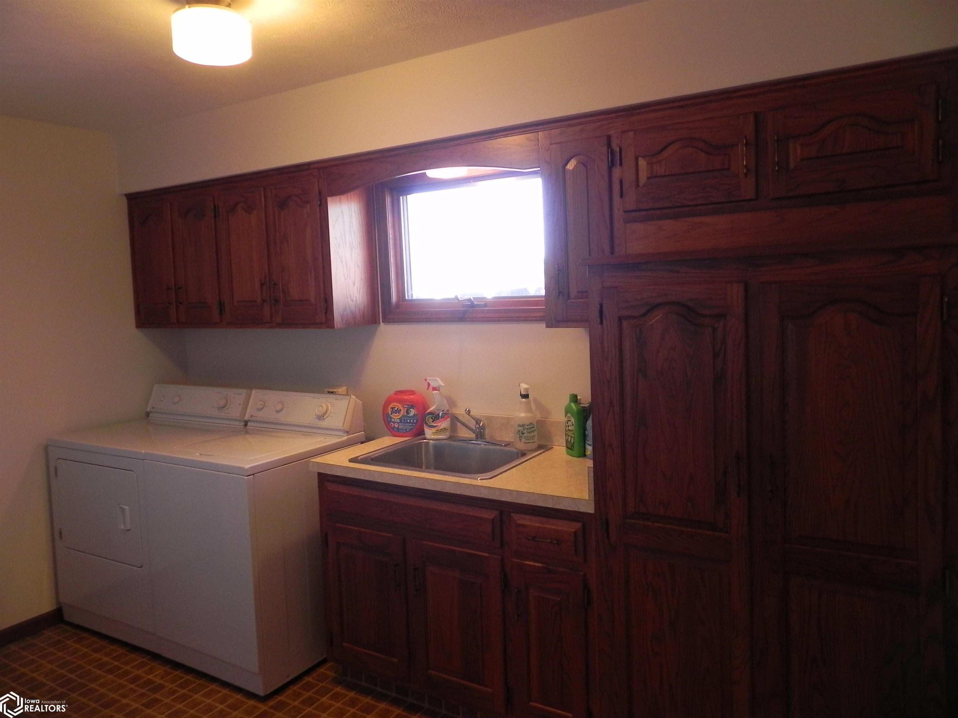 504 Jefferson Street, Bedford, Iowa image 28