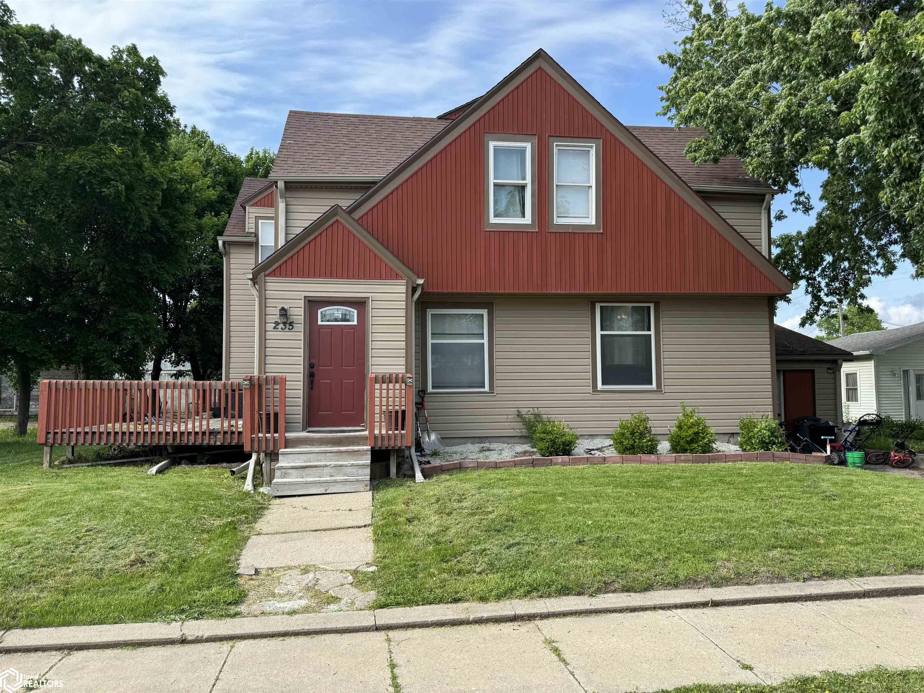 235 E Center Street, Truro, Iowa 50257, 3 Bedrooms Bedrooms, ,2 BathroomsBathrooms,Single Family,For Sale,Center,6317394