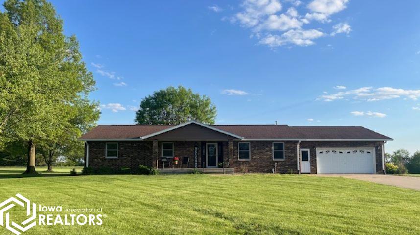 1684 Old Highway 34, Mount Pleasant, Iowa 52641, 3 Bedrooms Bedrooms, ,Single Family,For Sale,Old Highway 34,6317439