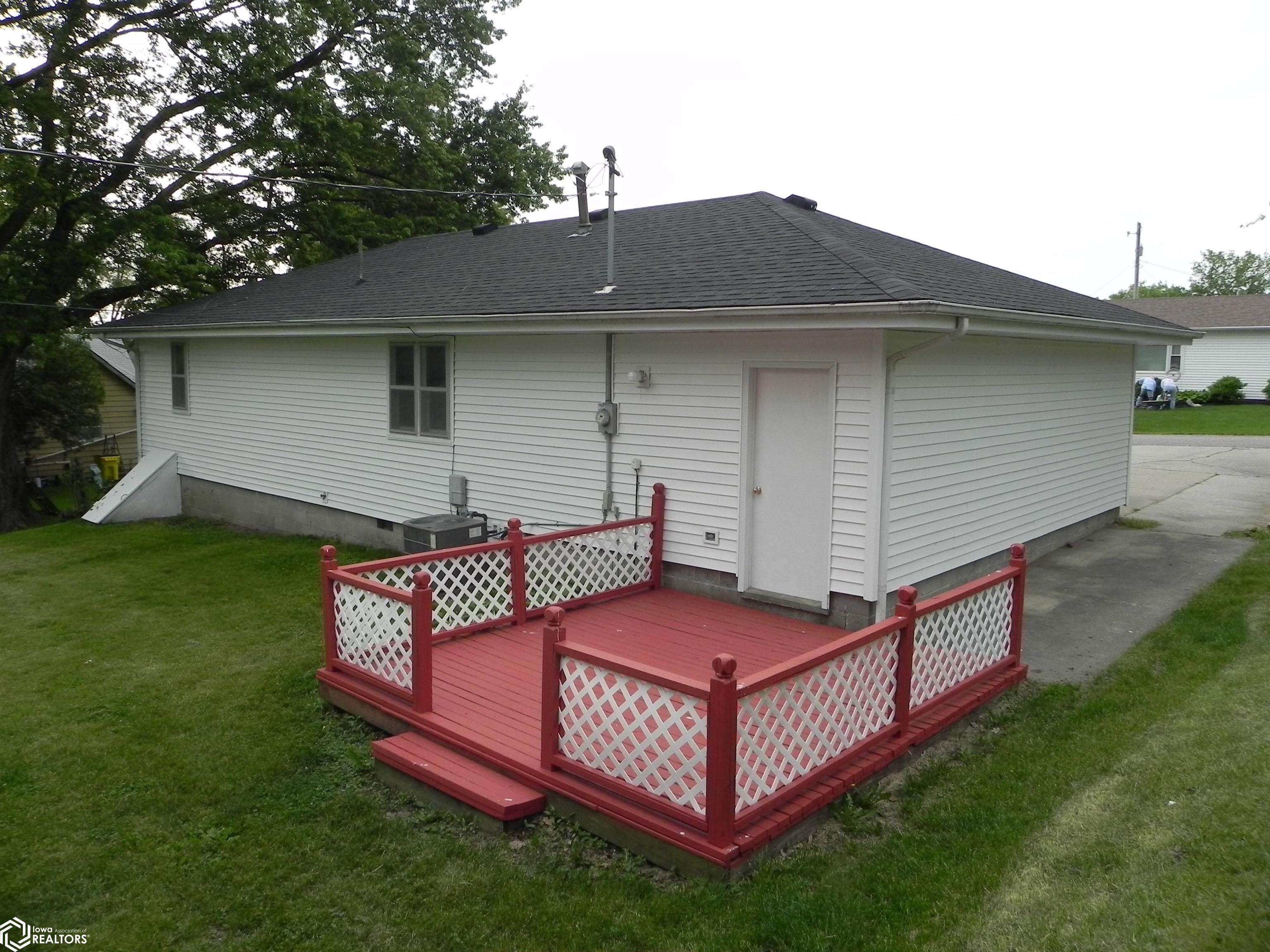 1305 Washington Street, Bedford, Iowa image 31