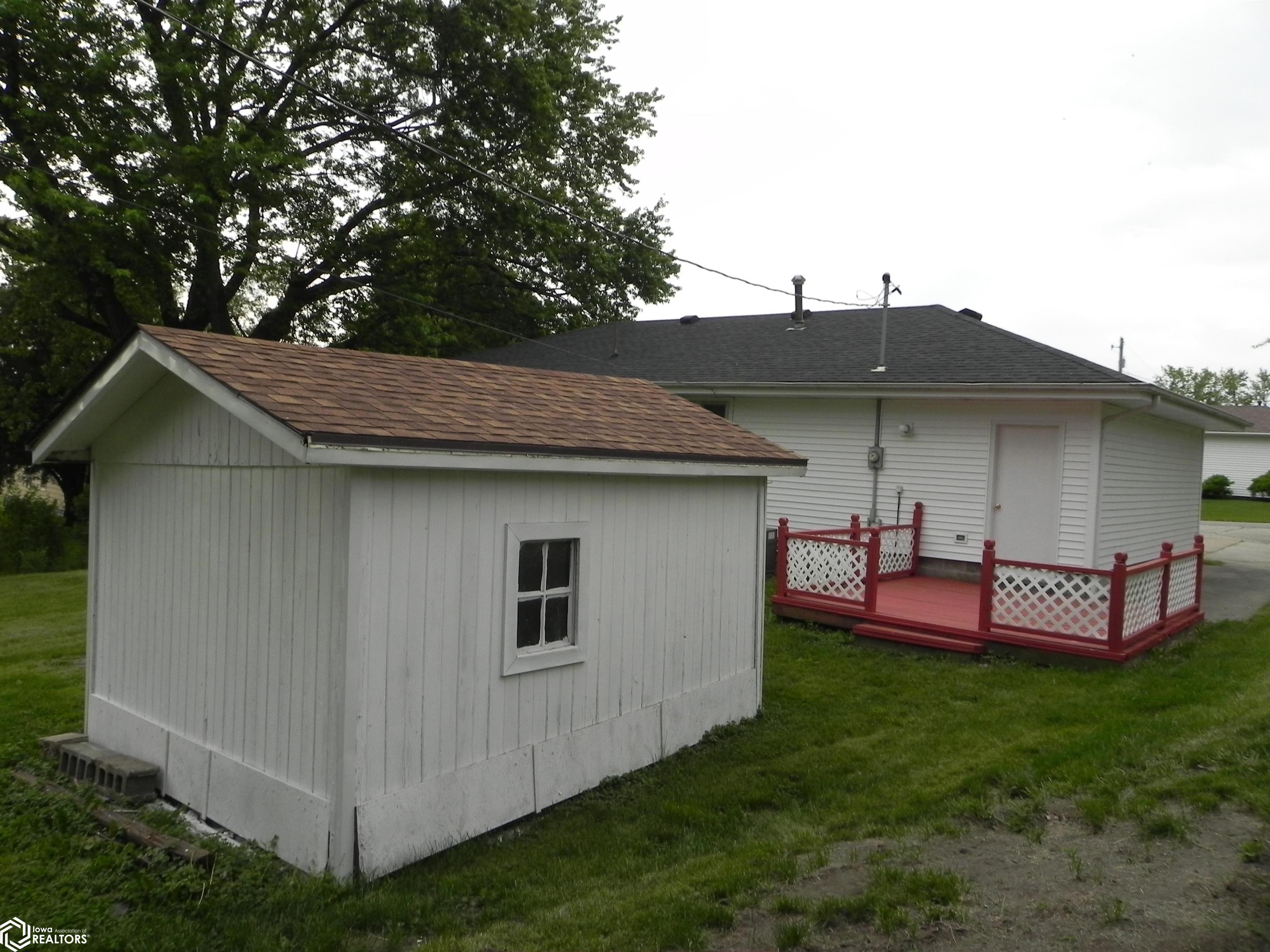 1305 Washington Street, Bedford, Iowa image 33
