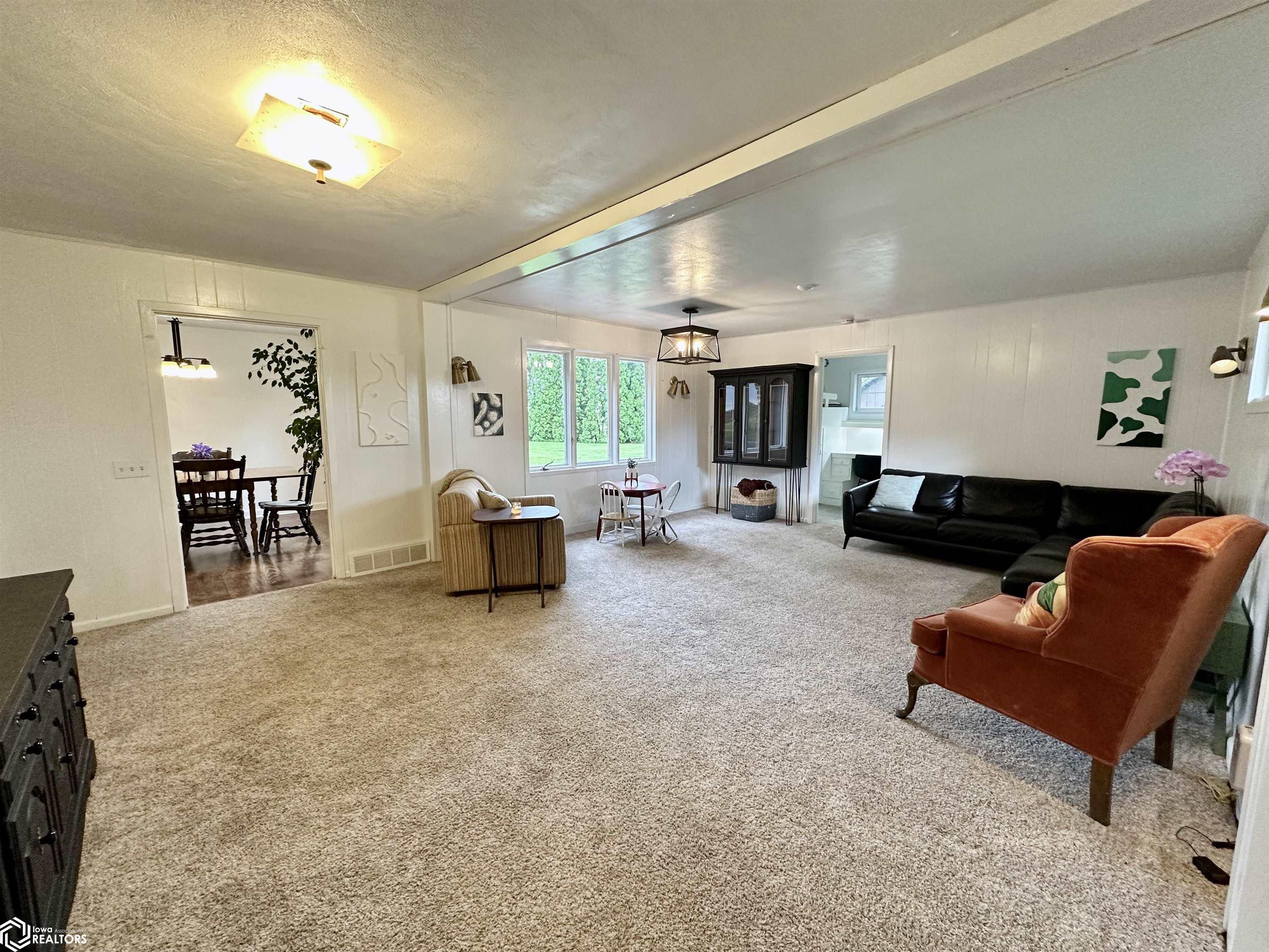 430 Highway 6, Grinnell, Iowa image 23