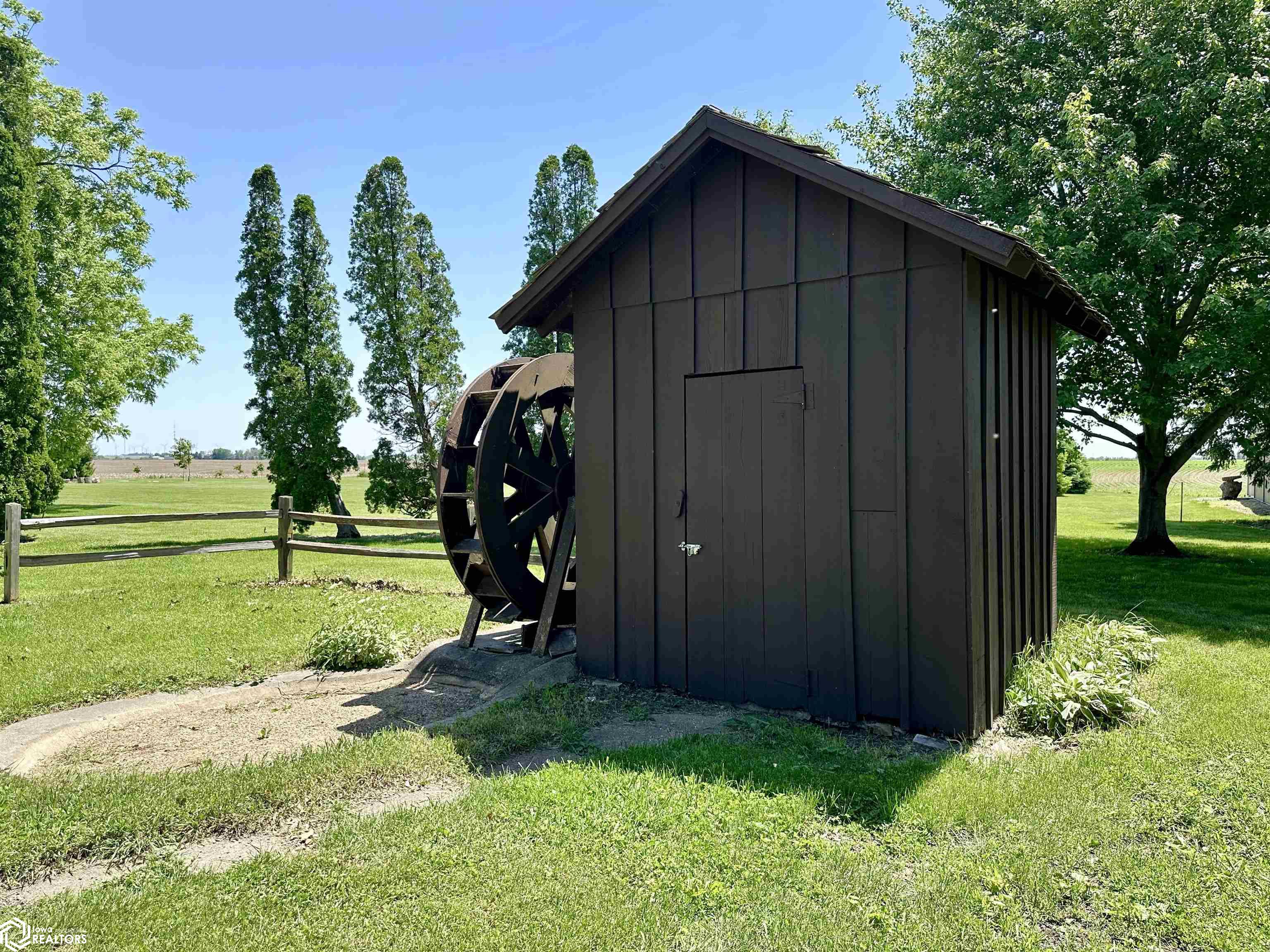 430 Highway 6, Grinnell, Iowa image 46