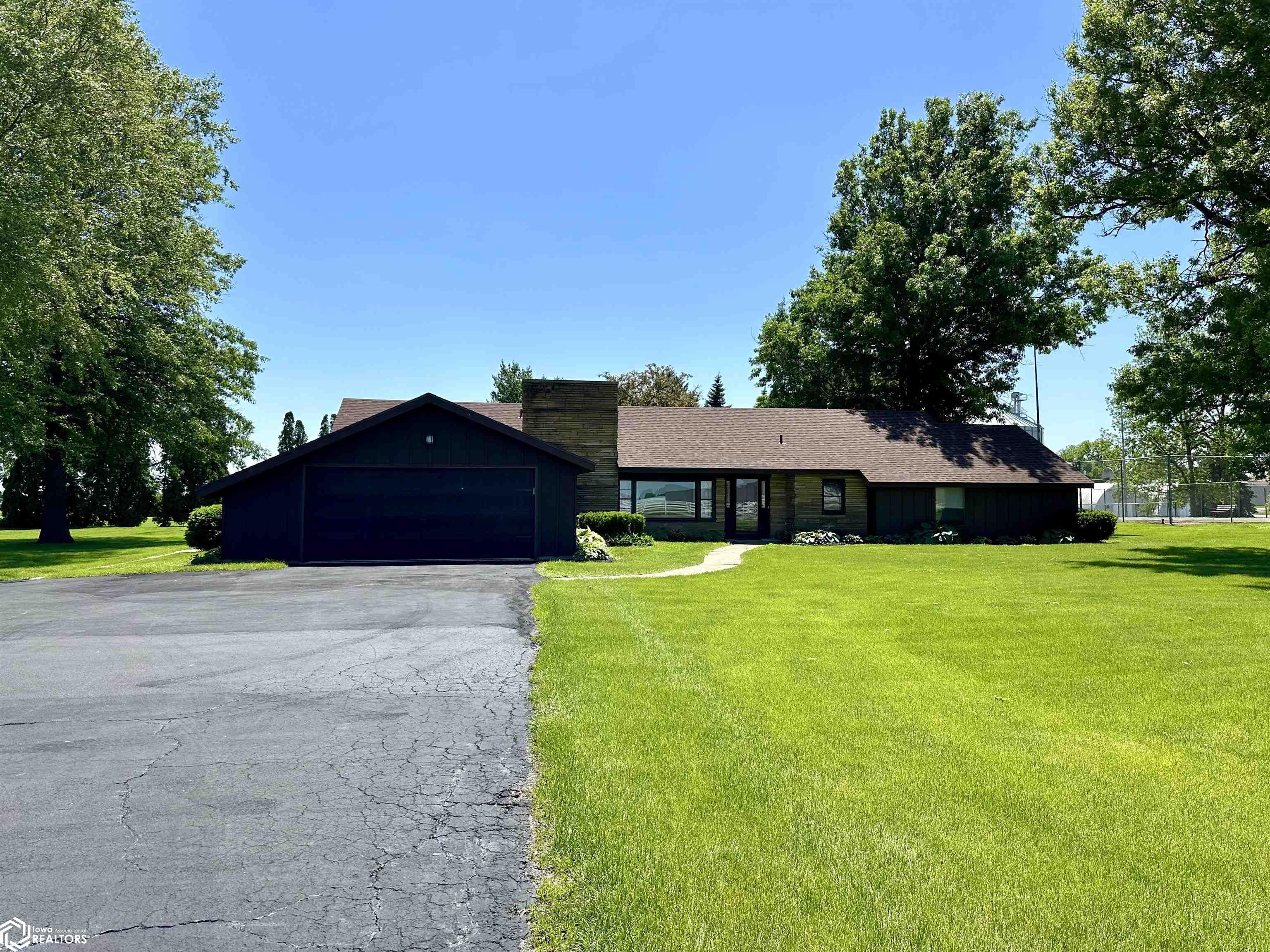 430 Highway 6, Grinnell, Iowa image 47
