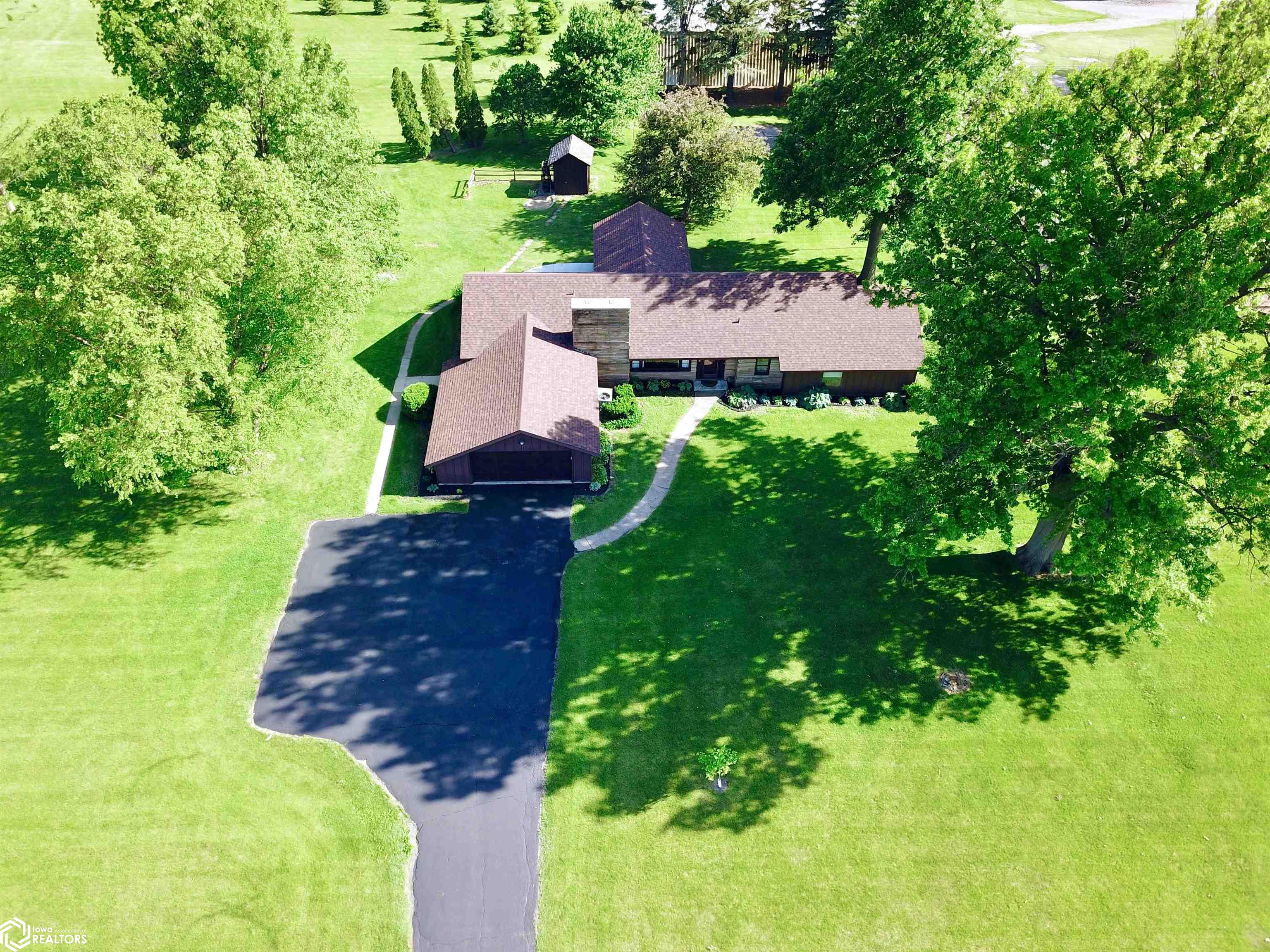 430 Highway 6, Grinnell, Iowa image 50