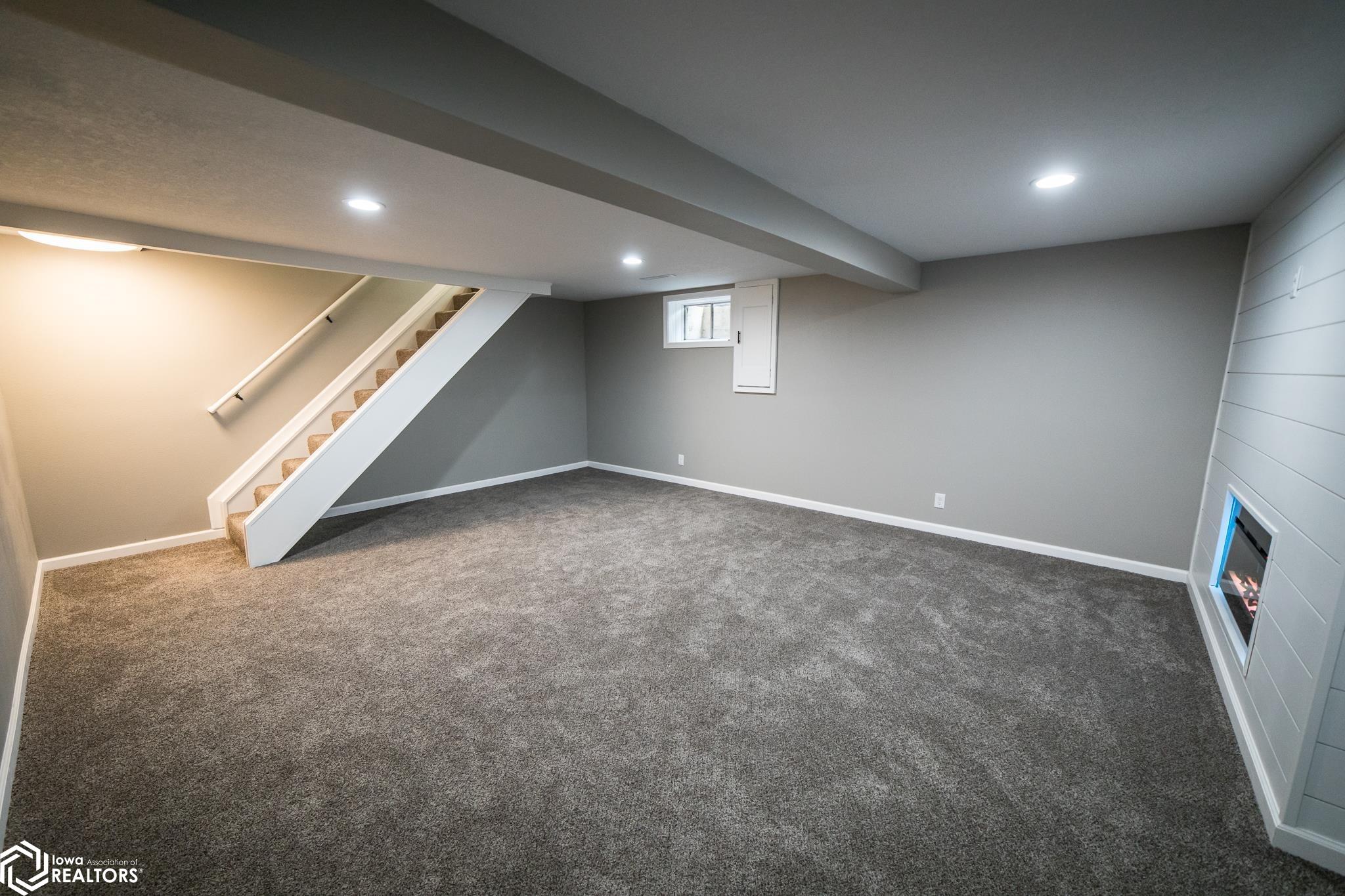 500 Riverview Drive, Rockford, Iowa image 8