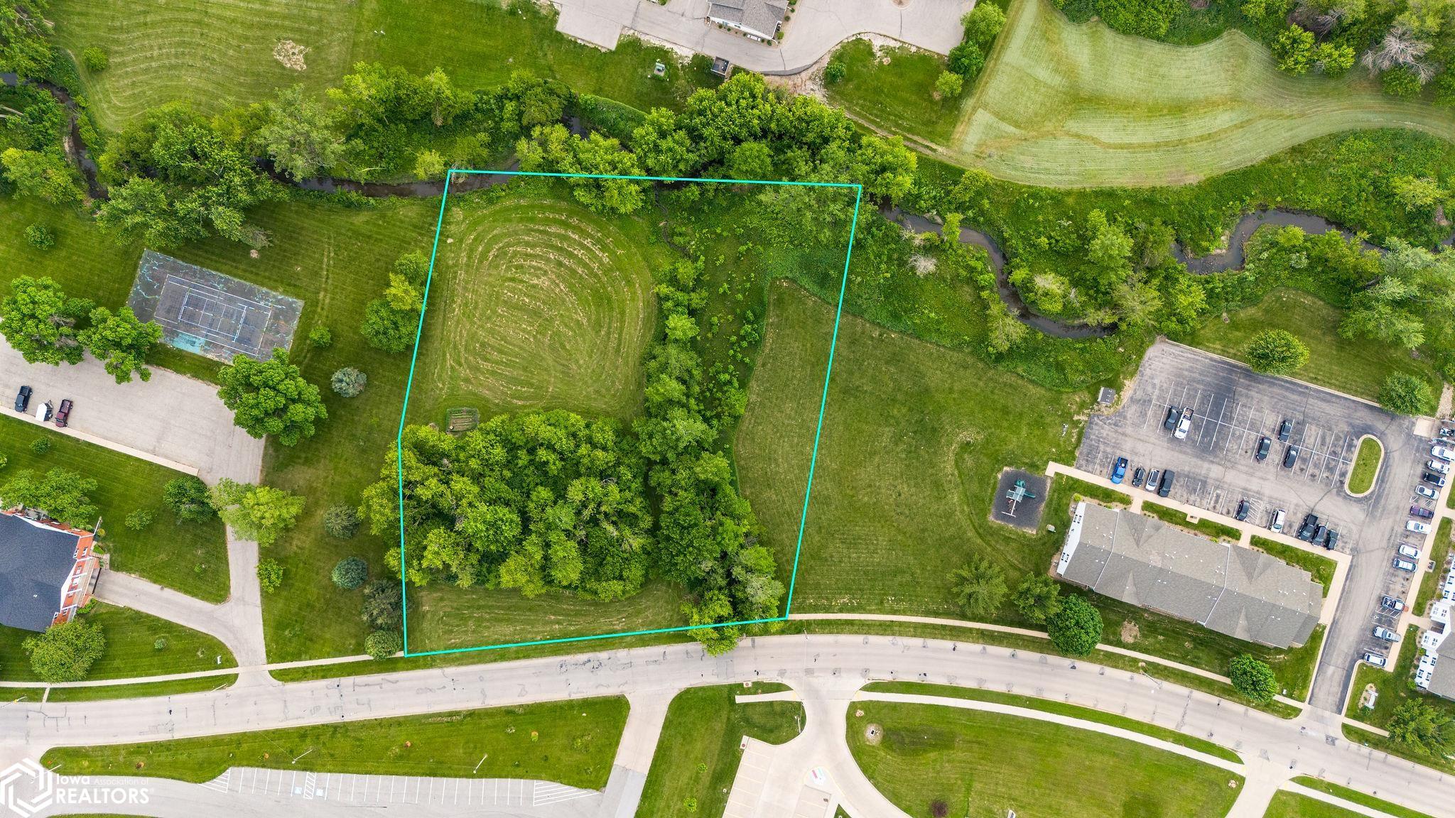 1501 S 7th Avenue, Marshalltown, Iowa image 2