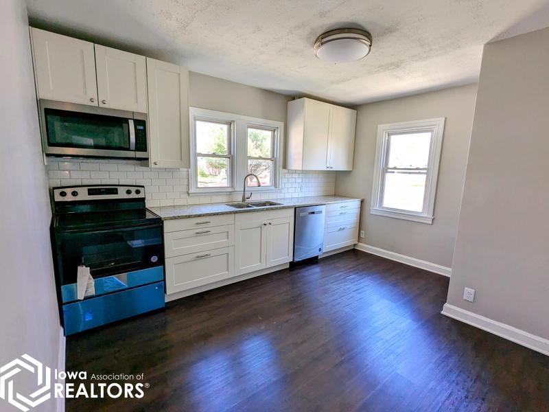 2628 Avenue I, Fort Madison, Iowa image 4