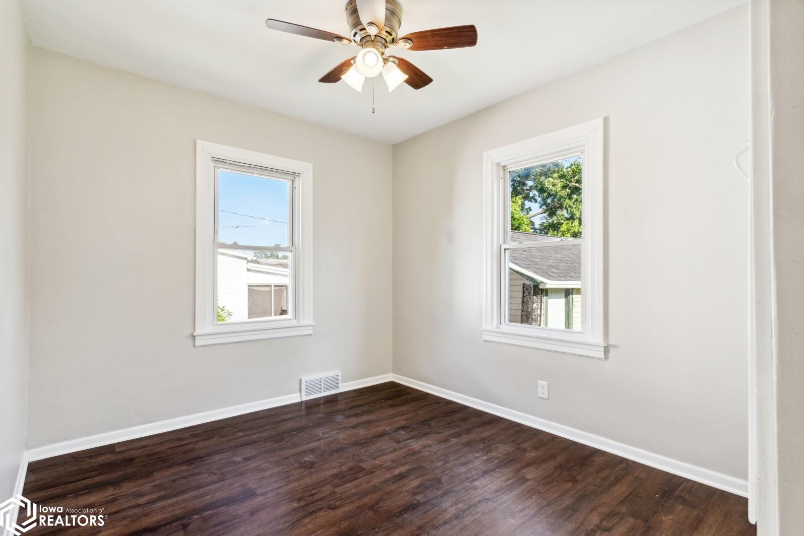 2628 Avenue I, Fort Madison, Iowa image 6