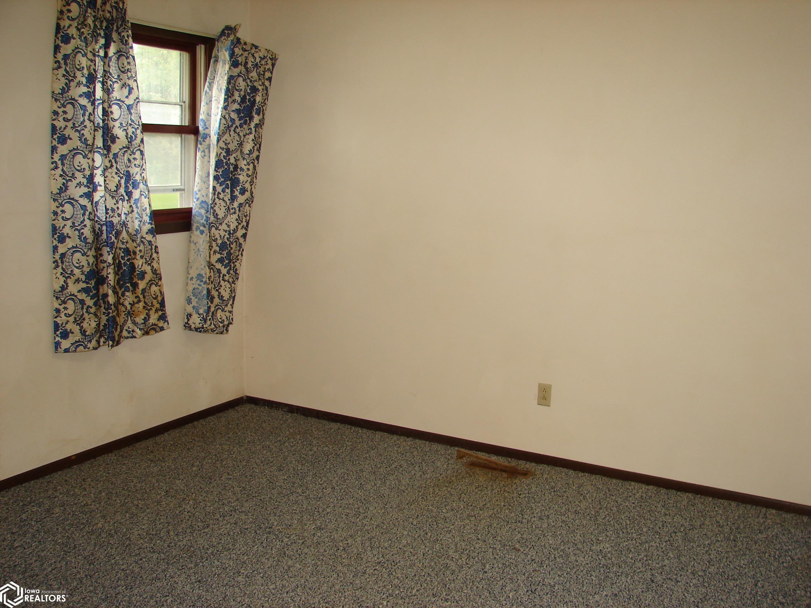 502 E Harlan St., Mount Pleasant, Iowa image 13