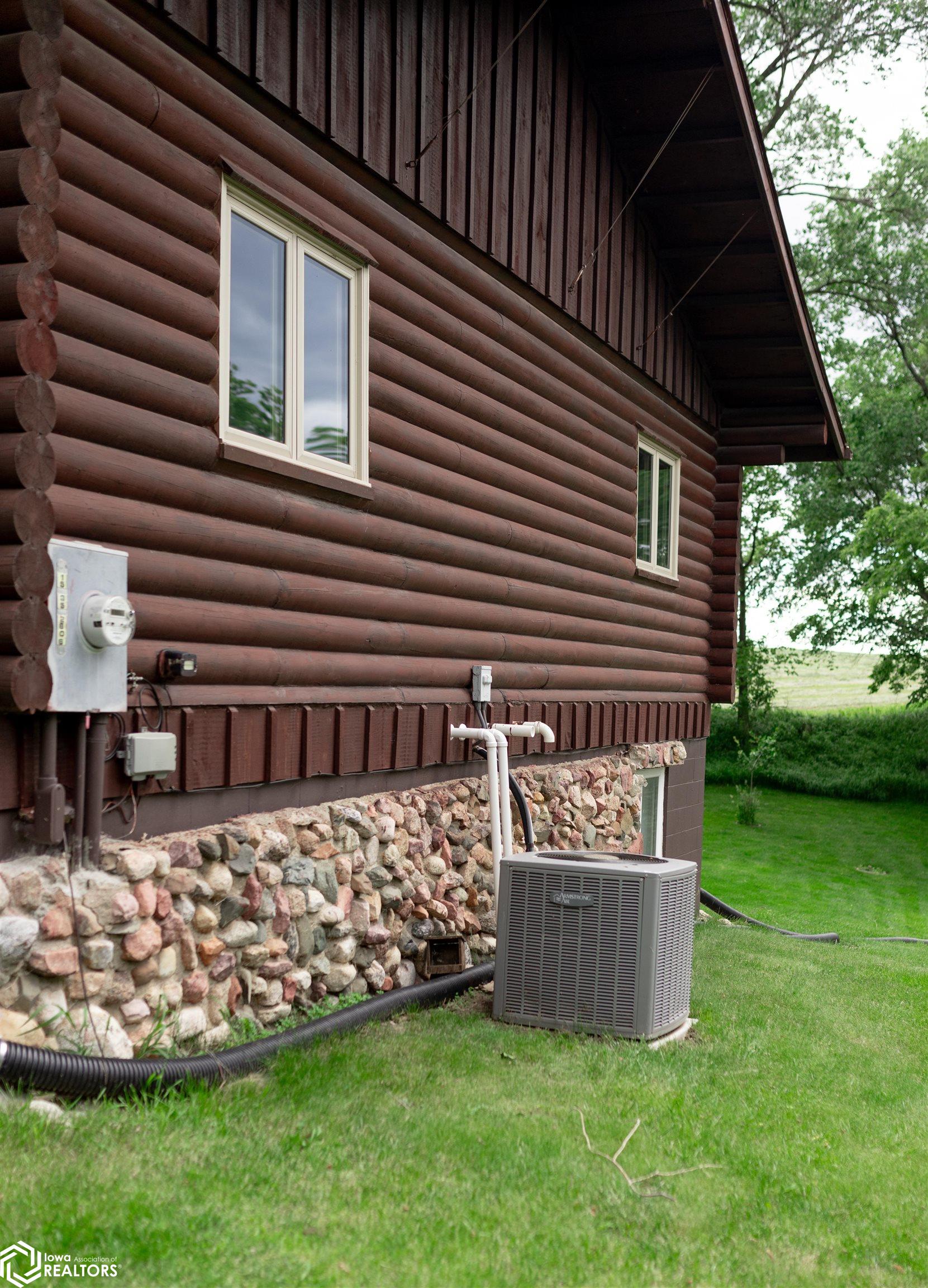 2606 Idlewood Drive, Denison, Iowa image 37