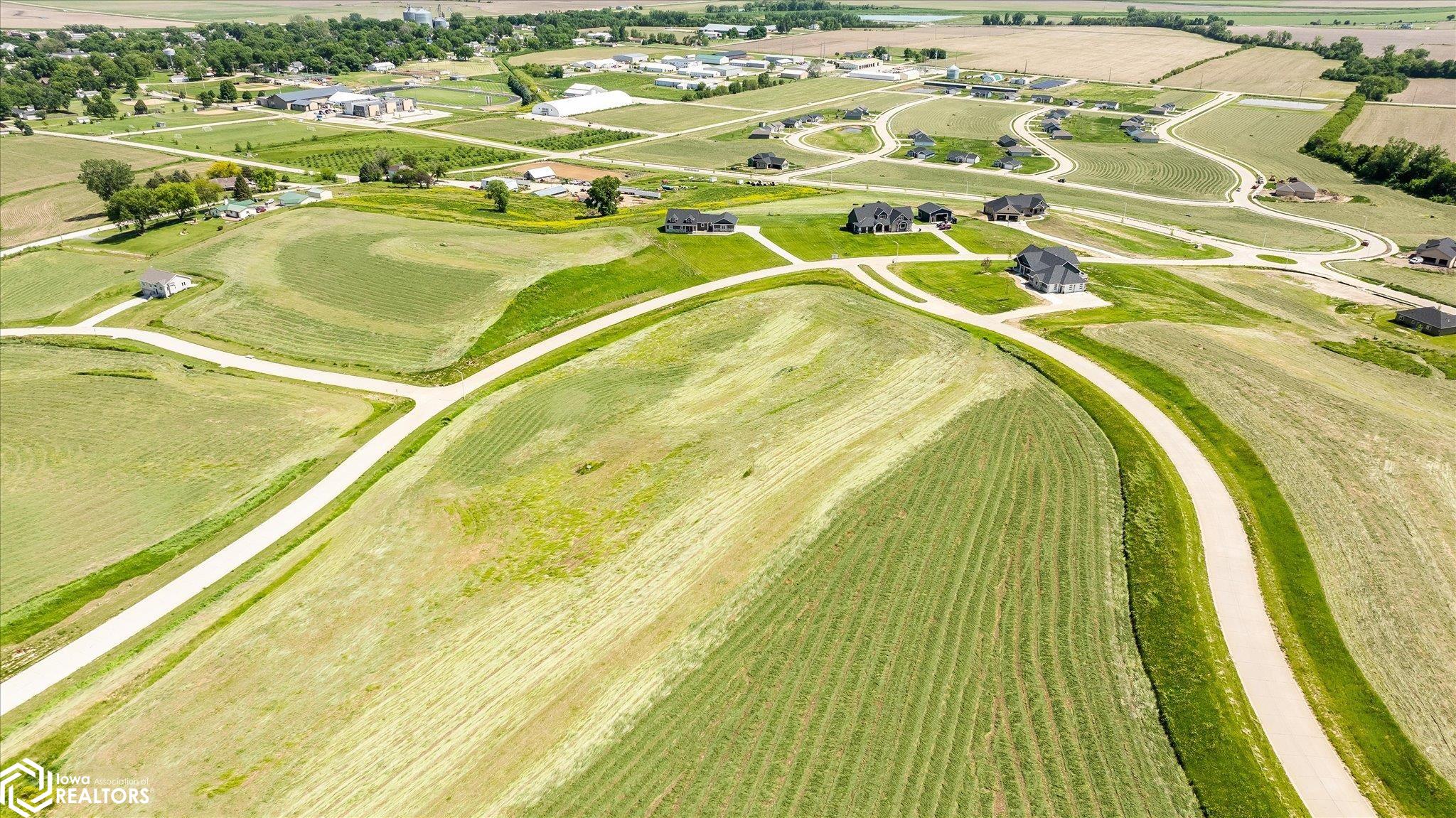 903 Harvest Hills Drive, Woodbine, Iowa image 3