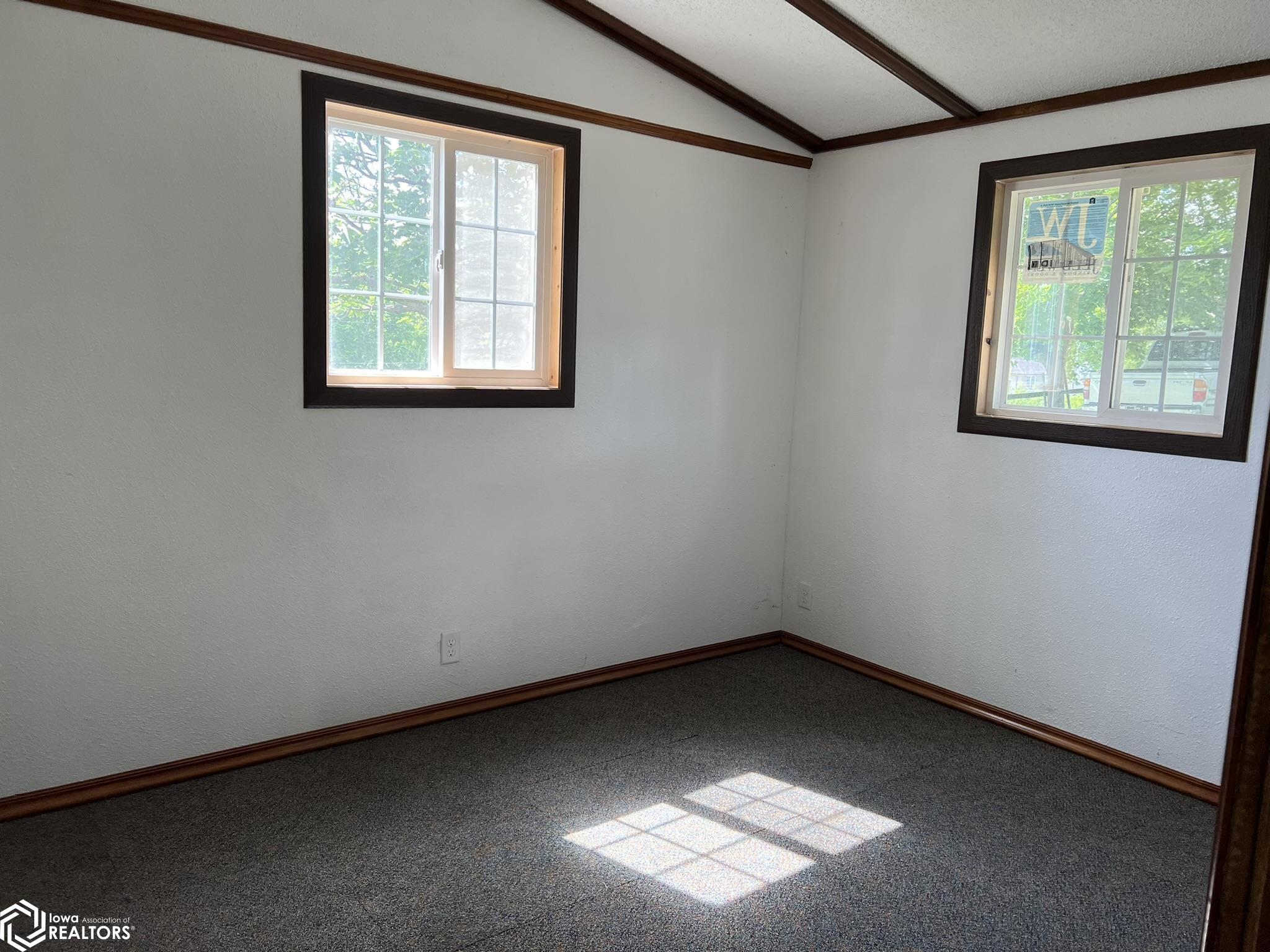 321 W Clay Street, Osceola, Iowa image 9