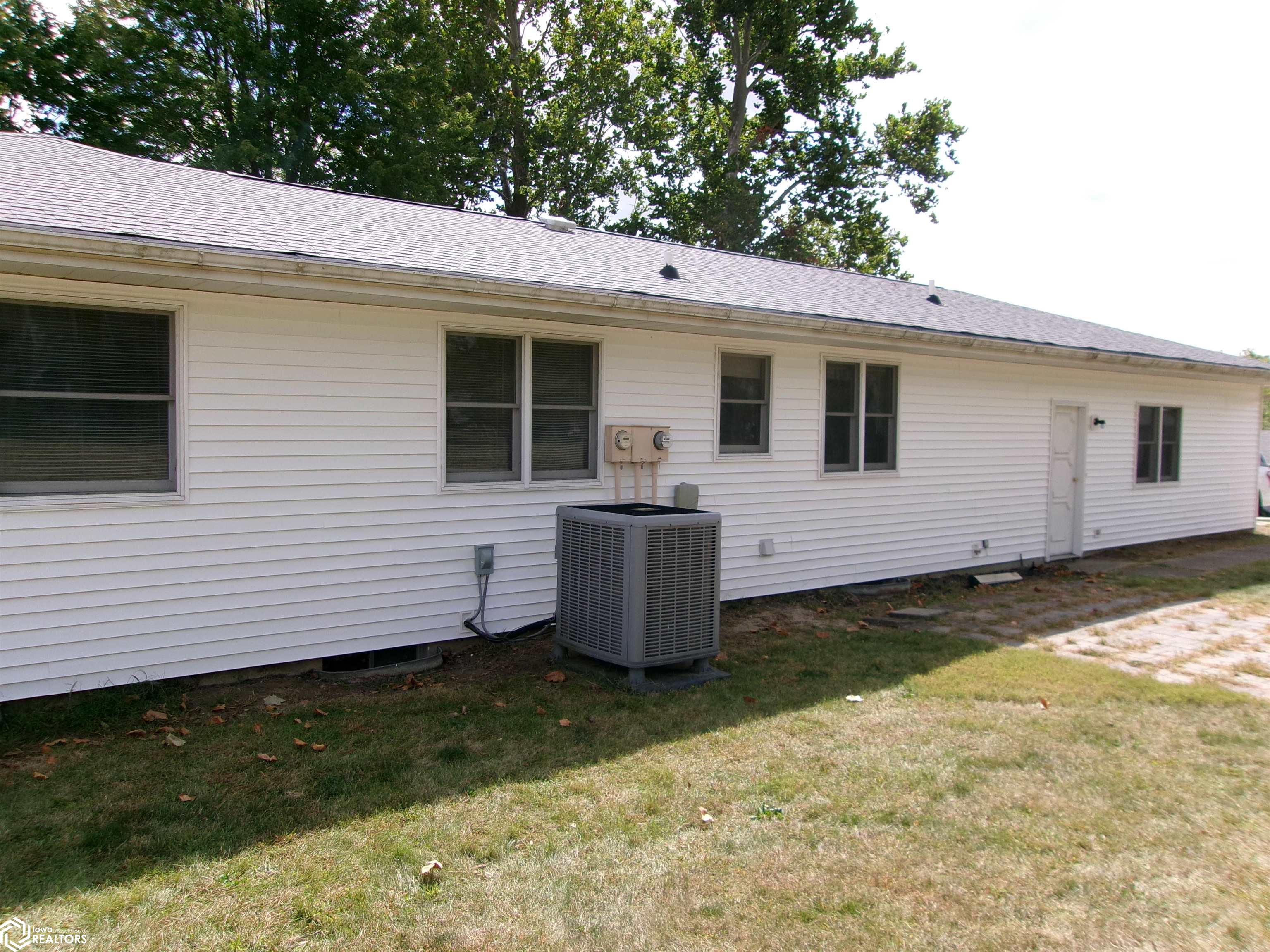 811 3rd Street, Anita, Iowa image 36
