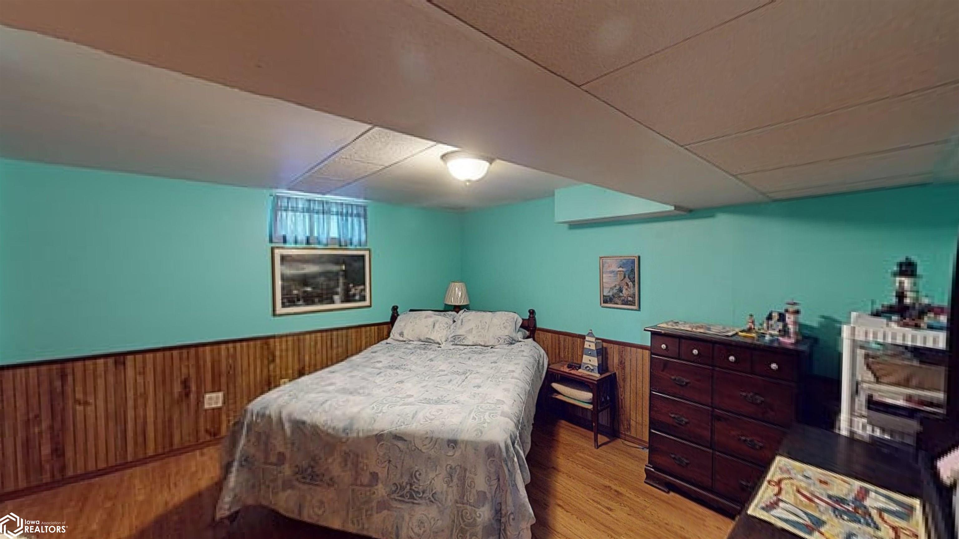 217 W Park Street, Holstein, Iowa image 32
