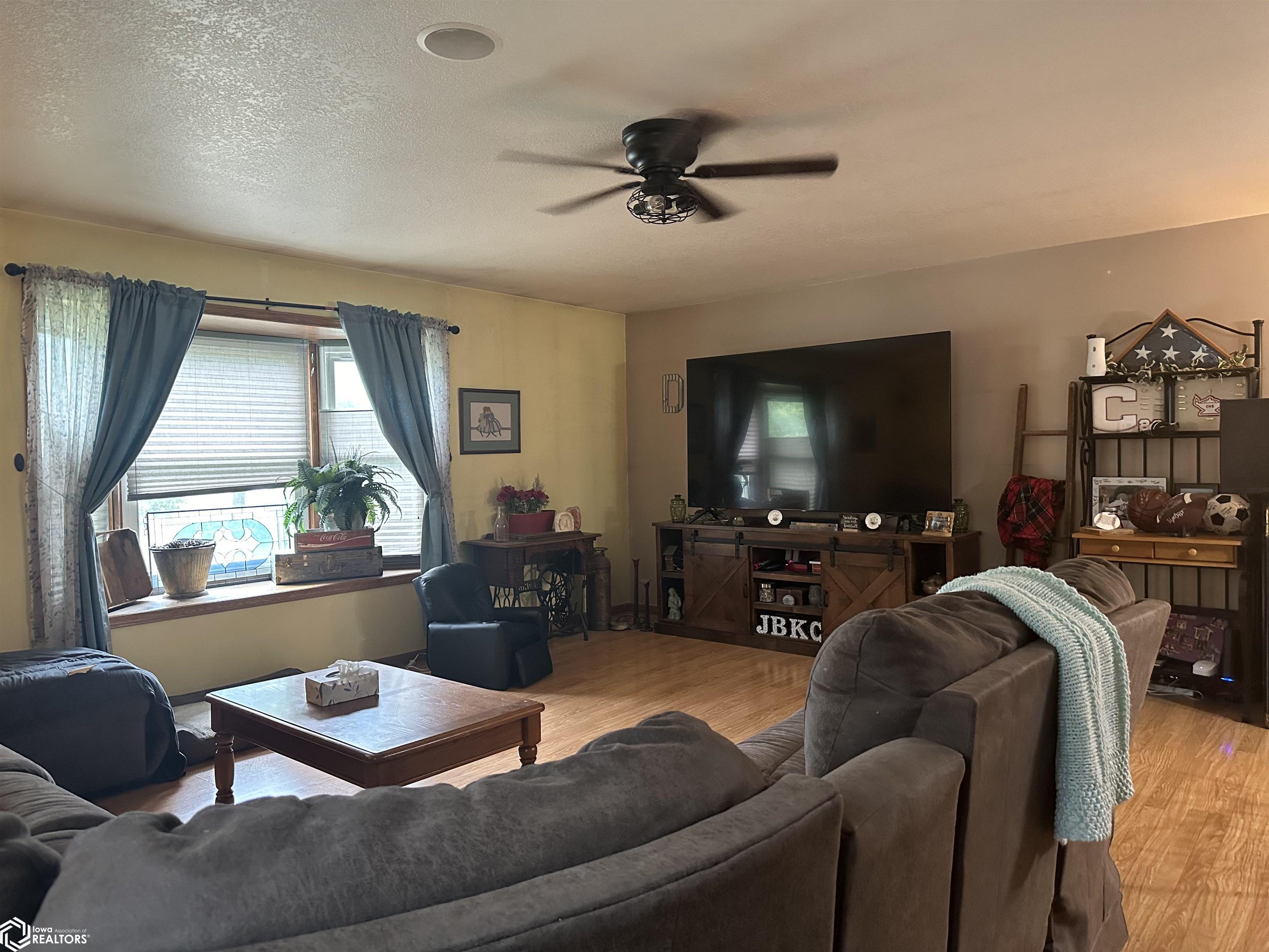 703 N 8th Street, Chariton, Iowa image 20