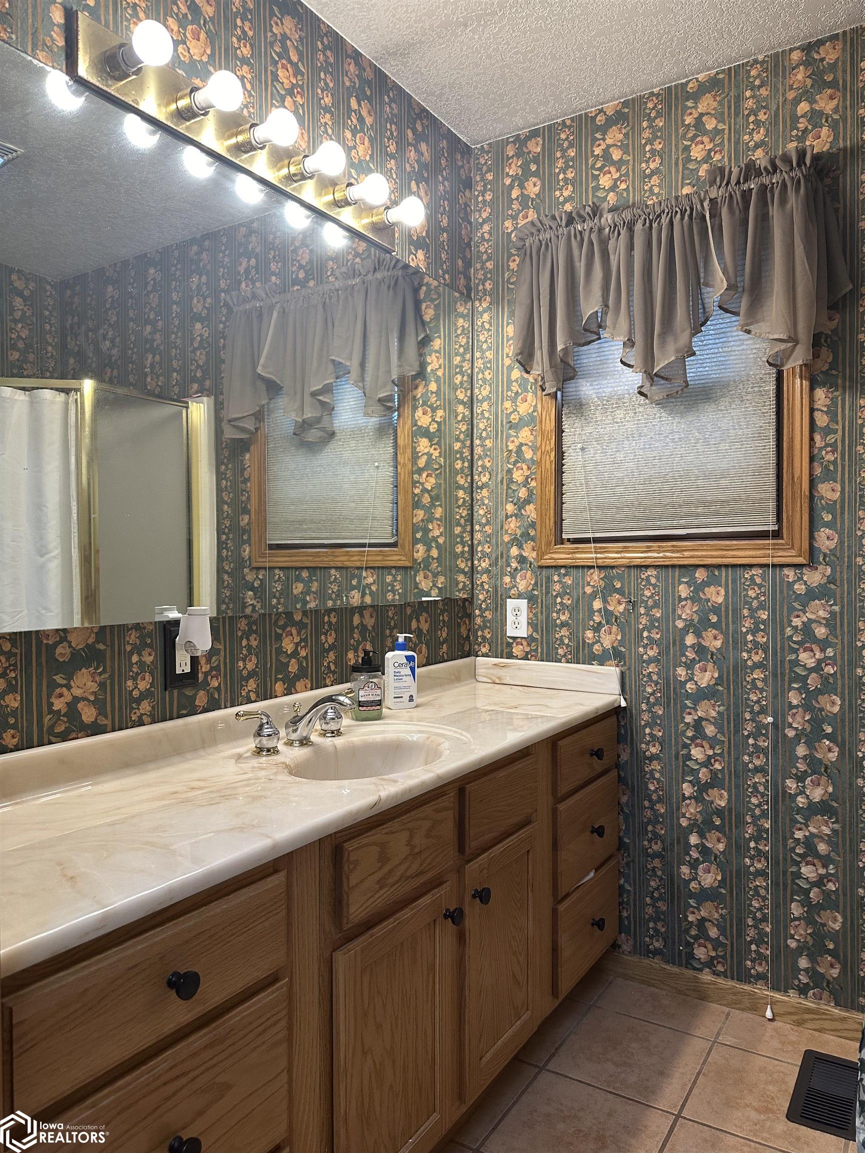 703 N 8th Street, Chariton, Iowa image 23