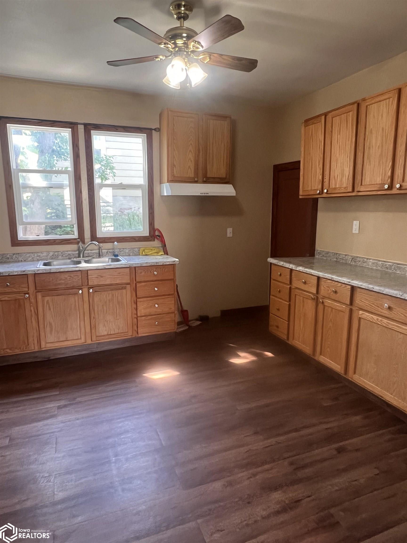 46 A Avenue, Denison, Iowa image 4