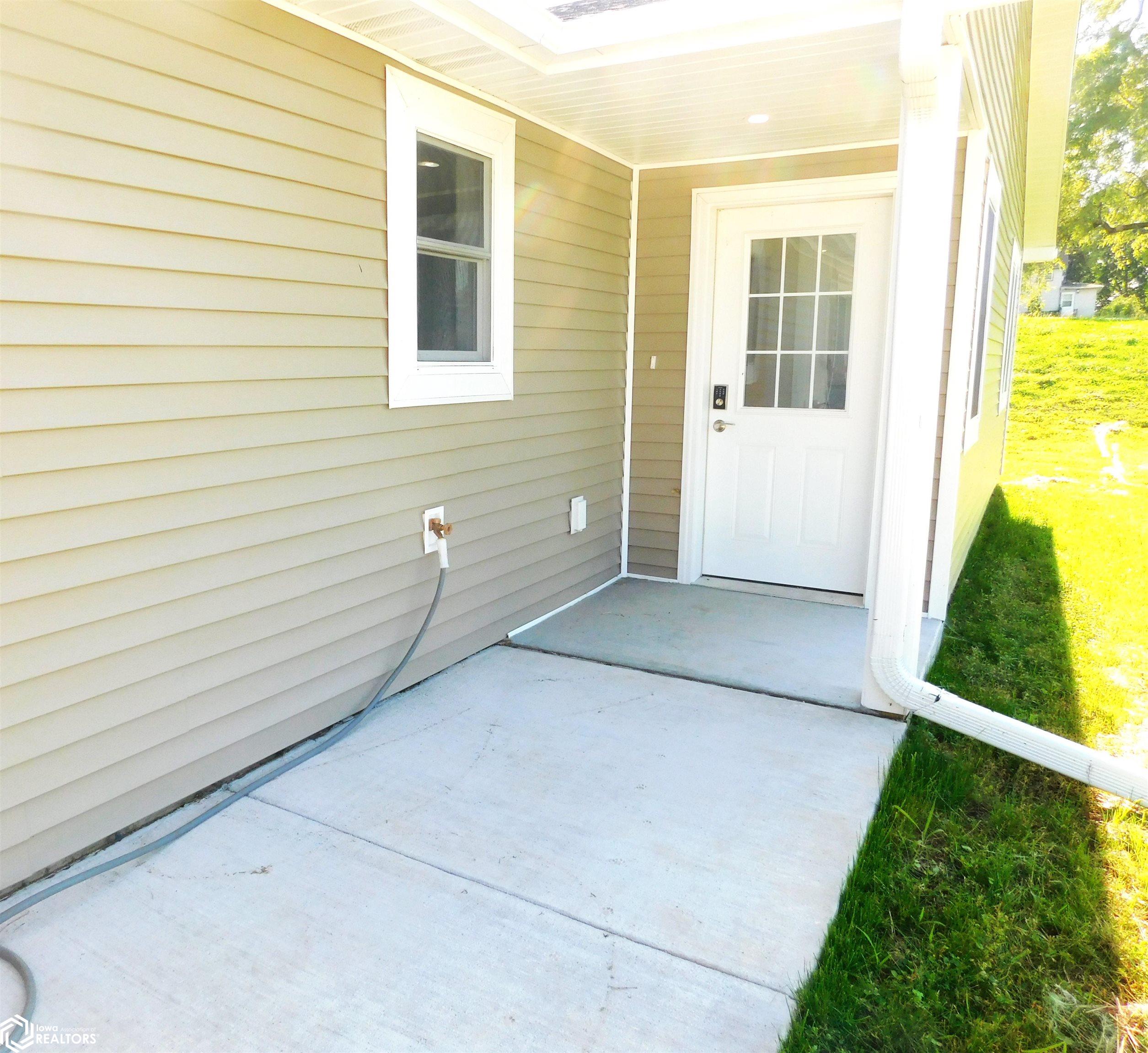 726 2nd Ave, Manilla, Iowa image 2