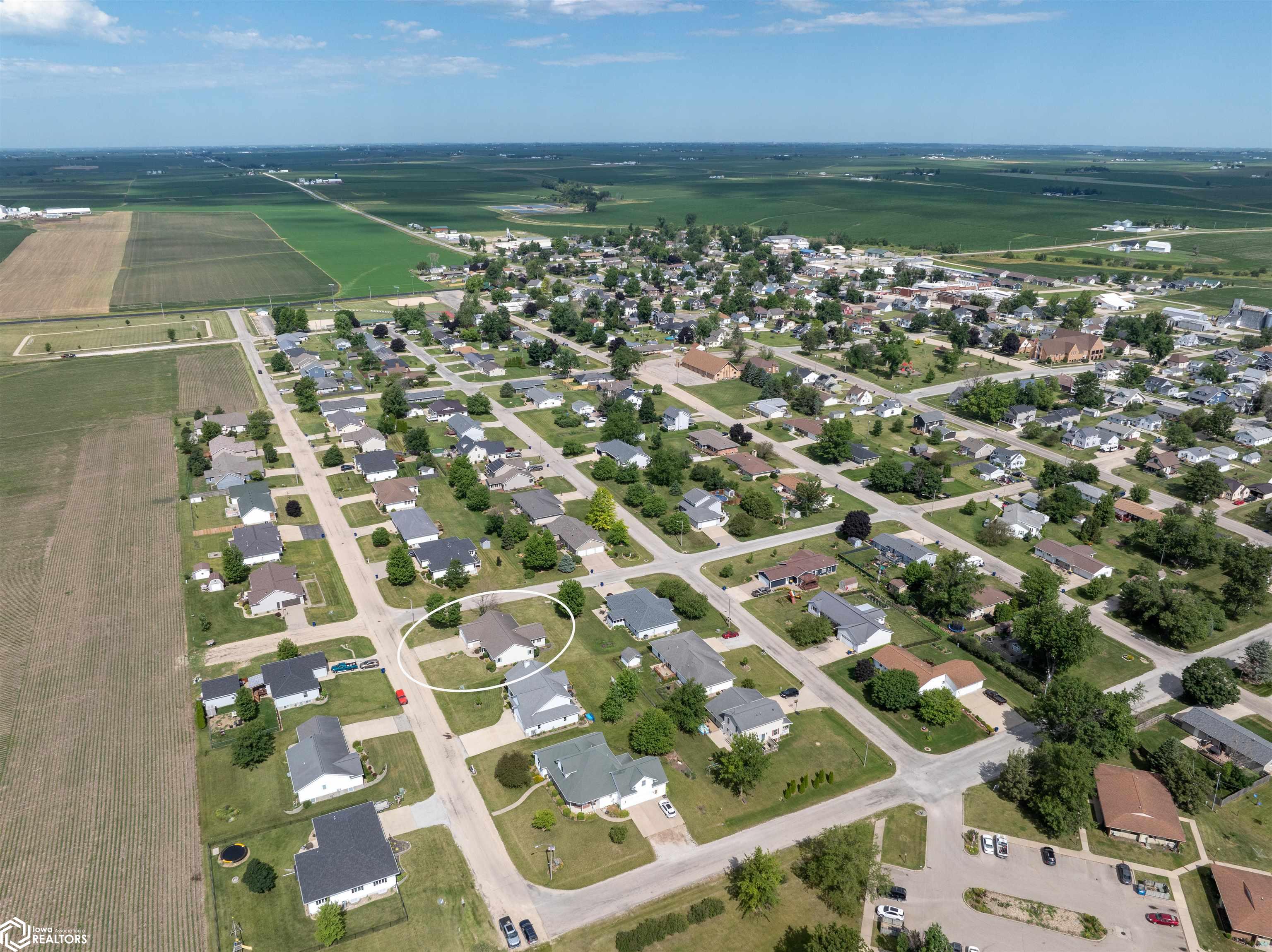 502 6th Street, Newhall, Iowa image 8