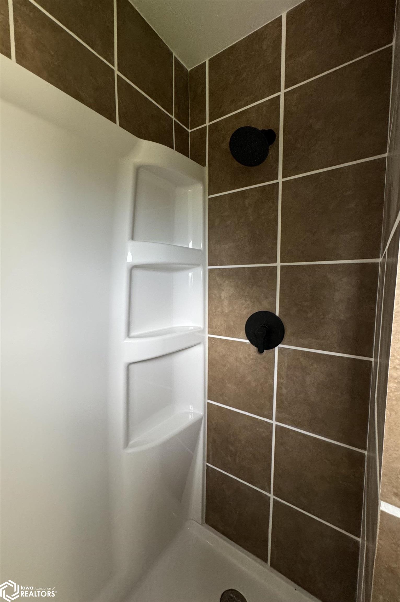 510 N Maple Street, Creston, Iowa image 38