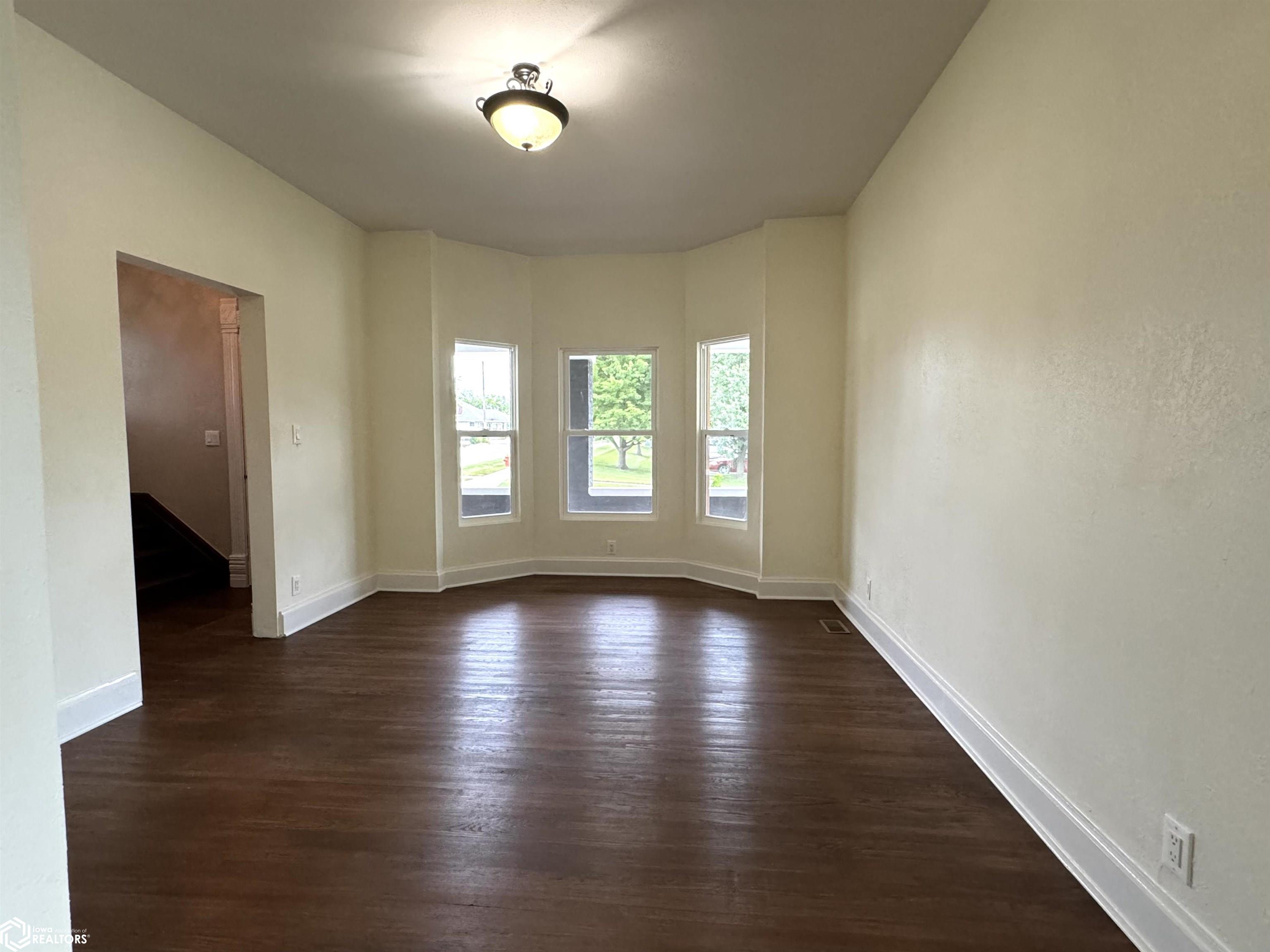 510 N Maple Street, Creston, Iowa image 7