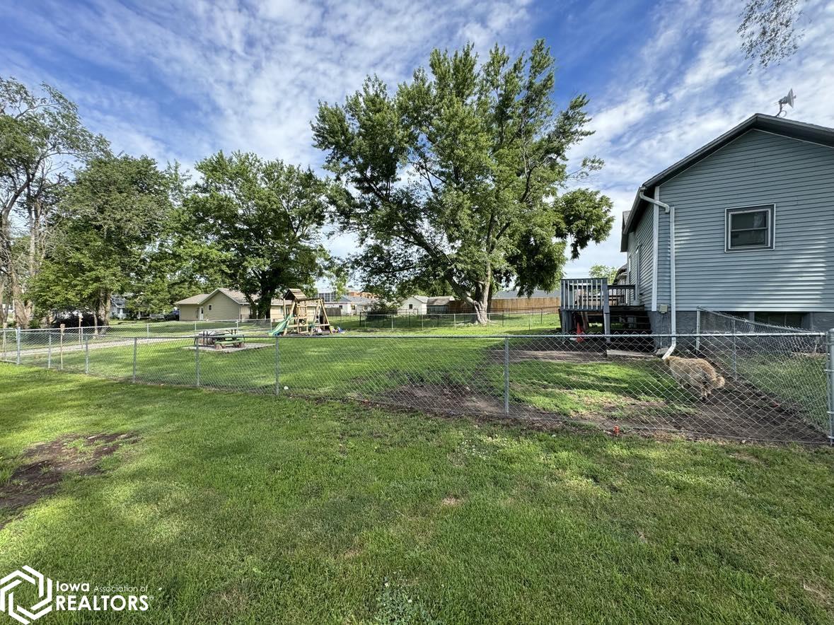 1120 S 16th Street, Centerville, Iowa image 8