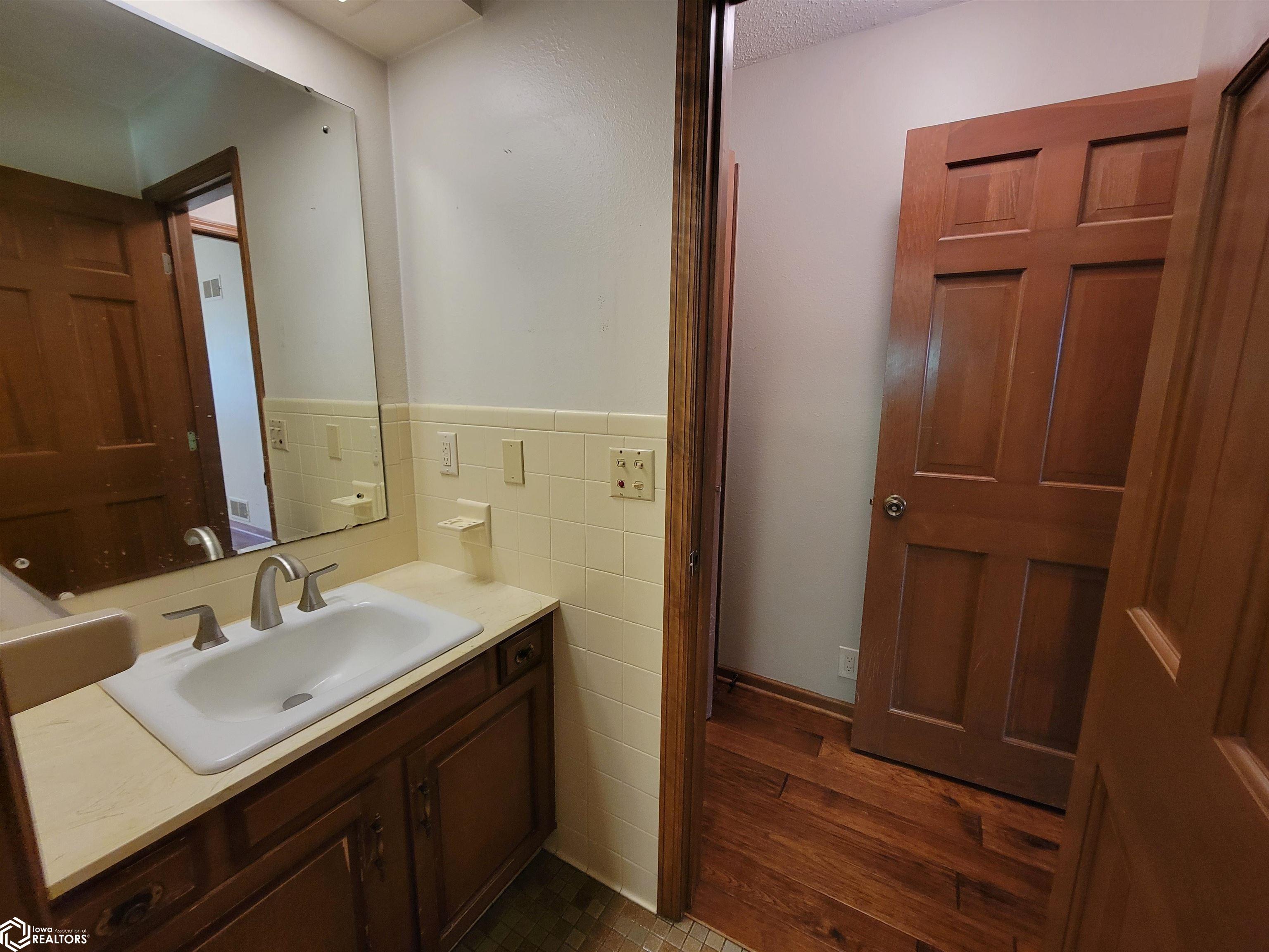 1408 Miller Avenue, Red Oak, Iowa image 14