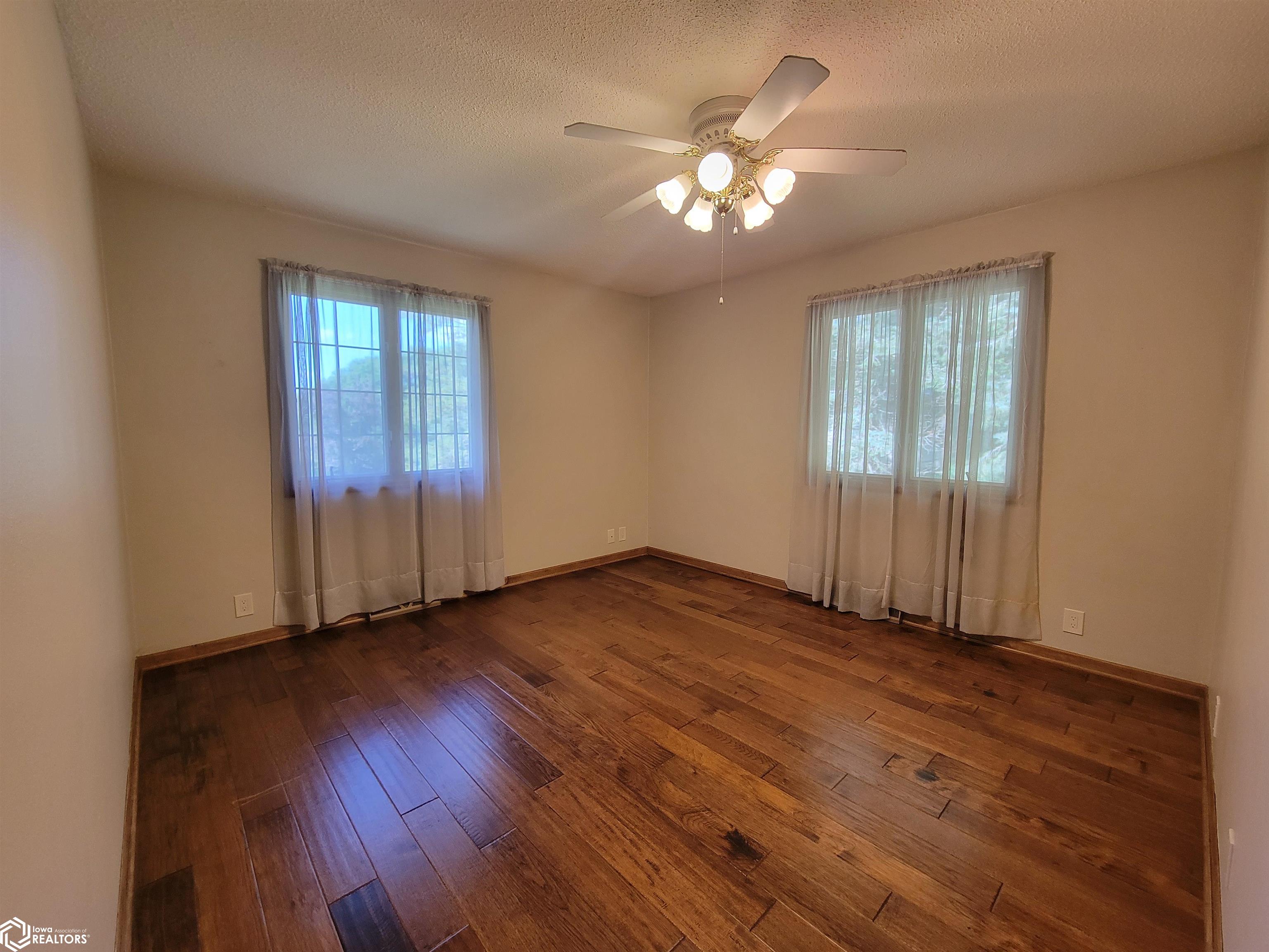 1408 Miller Avenue, Red Oak, Iowa image 15