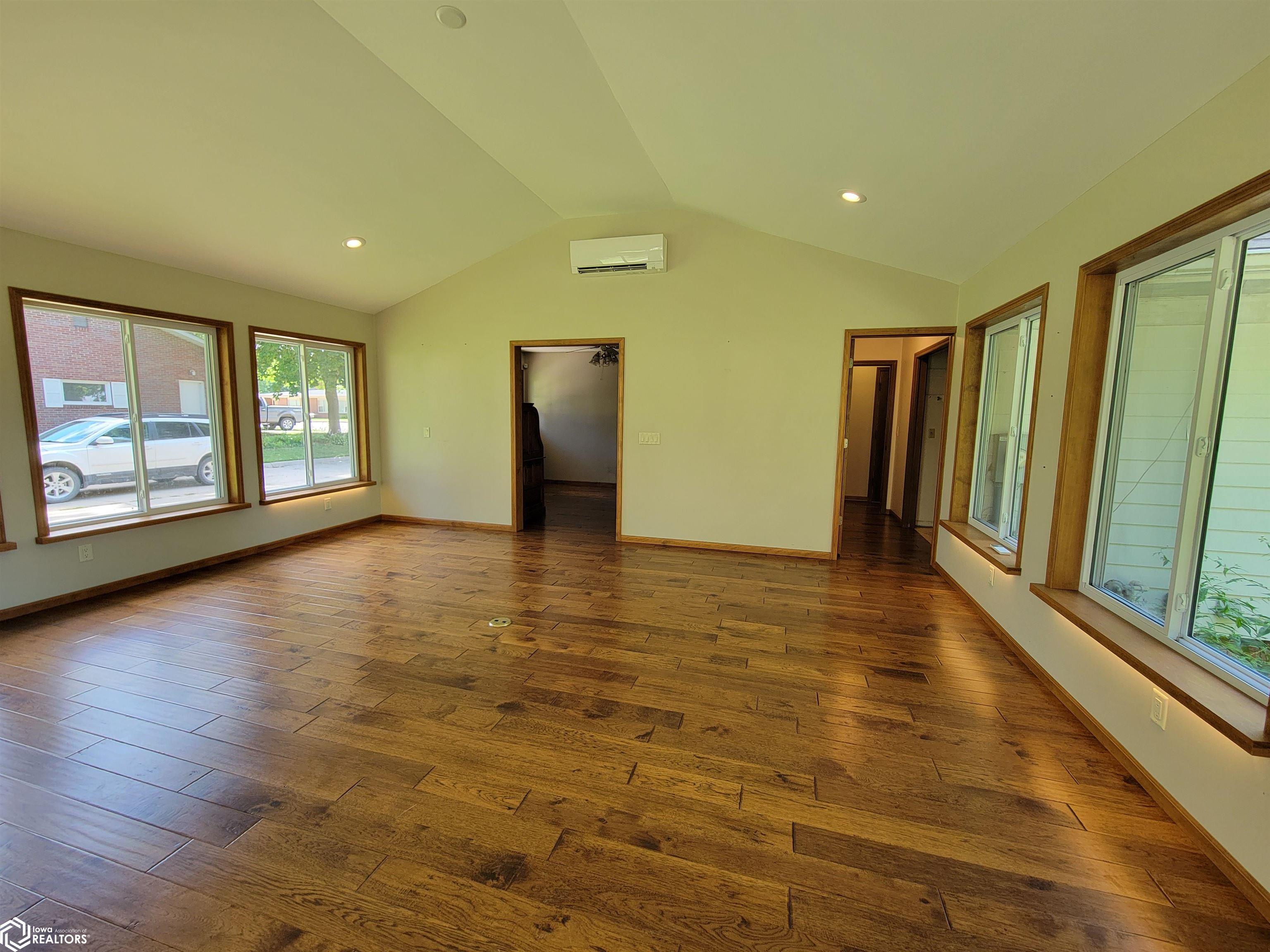 1408 Miller Avenue, Red Oak, Iowa image 21
