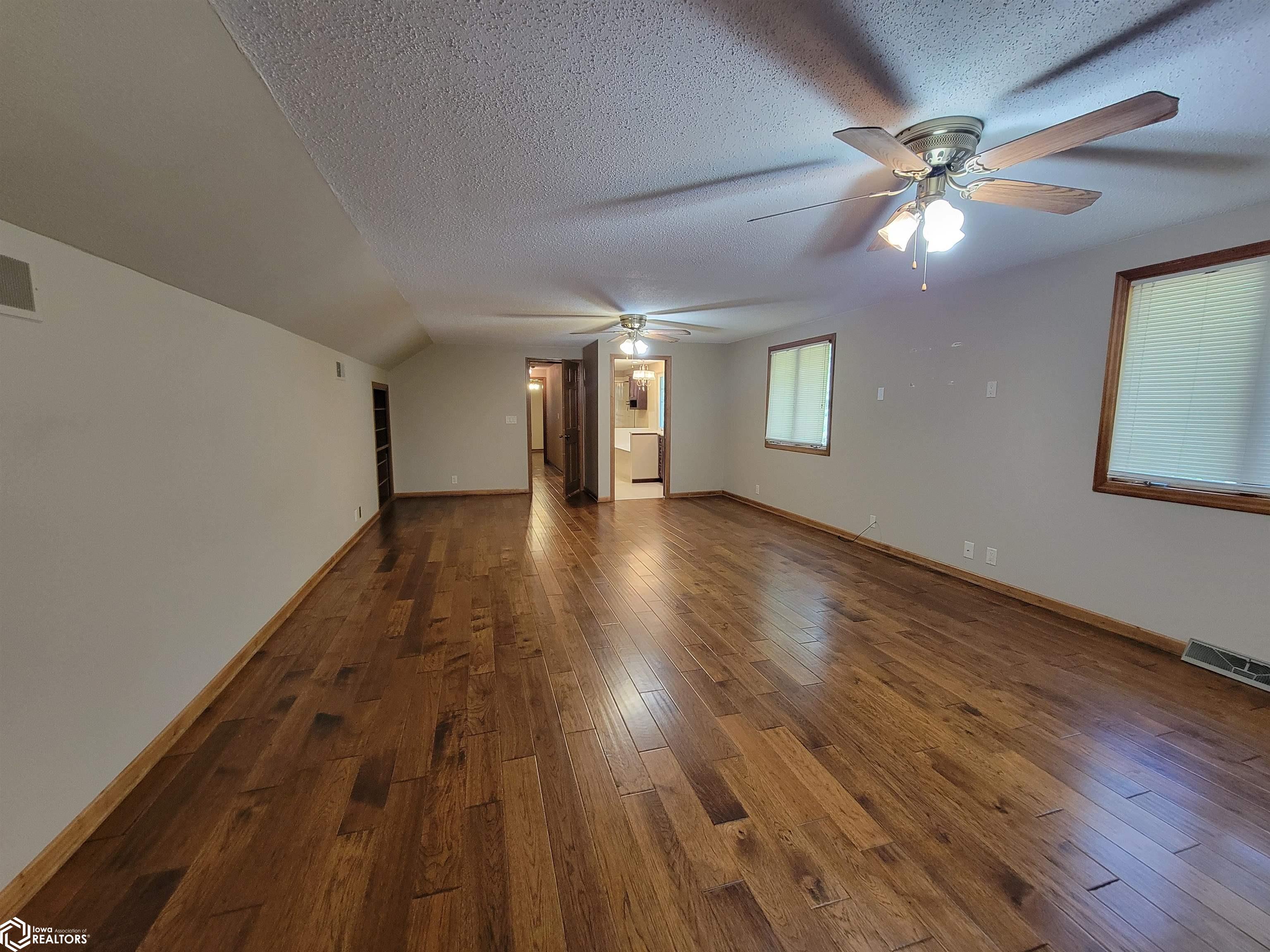1408 Miller Avenue, Red Oak, Iowa image 36